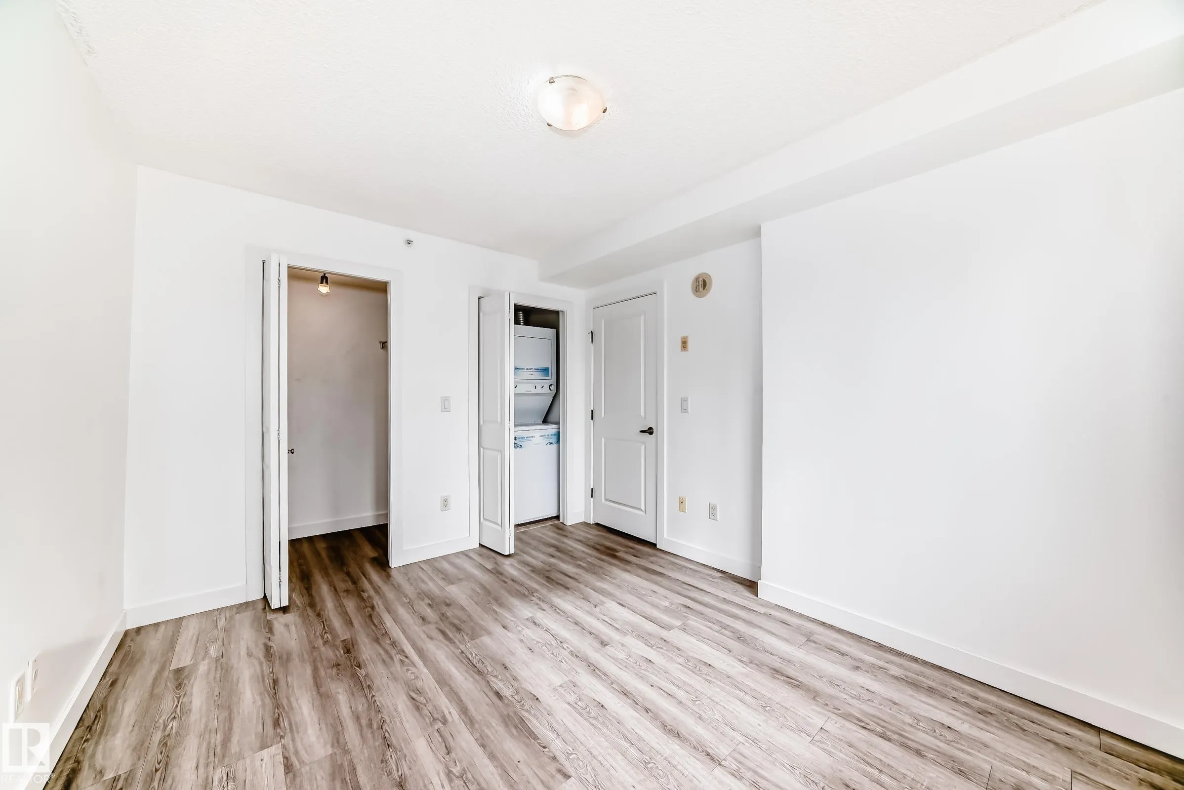 10303 105 Street