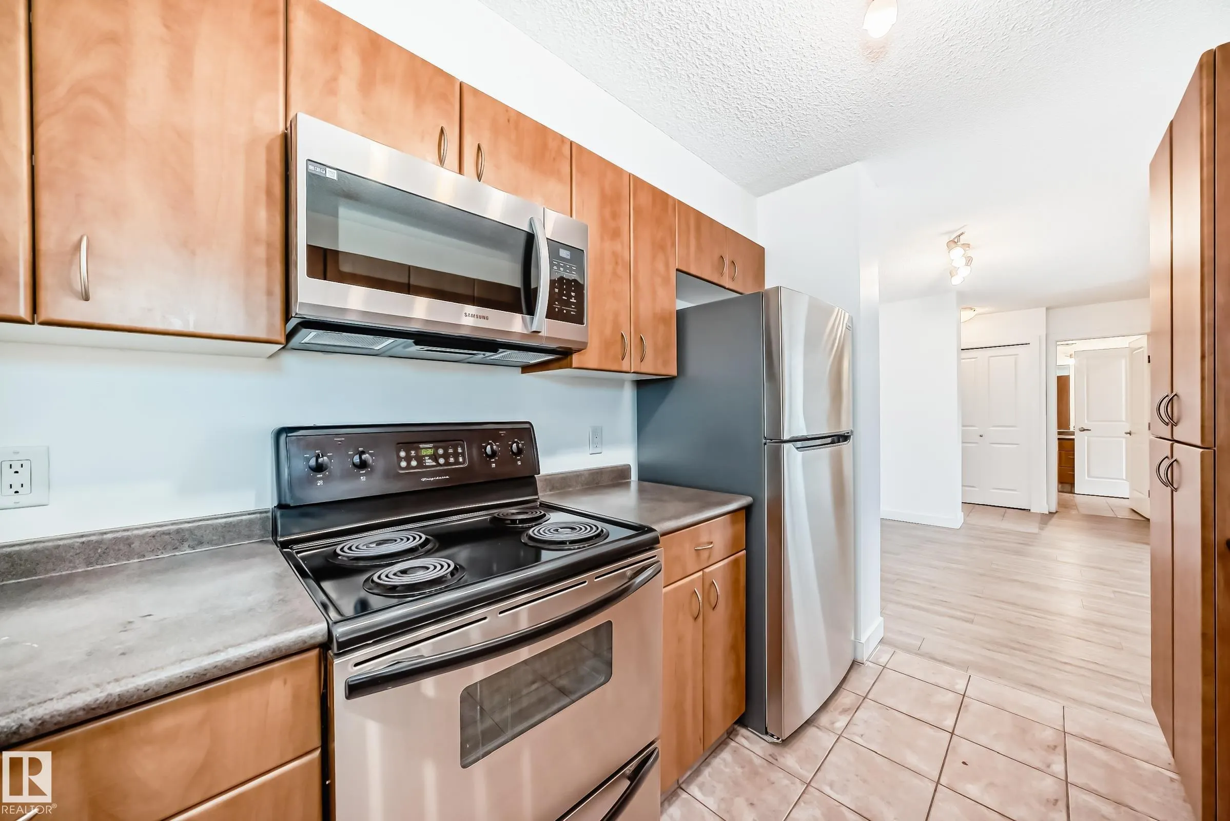 10303 105 Street