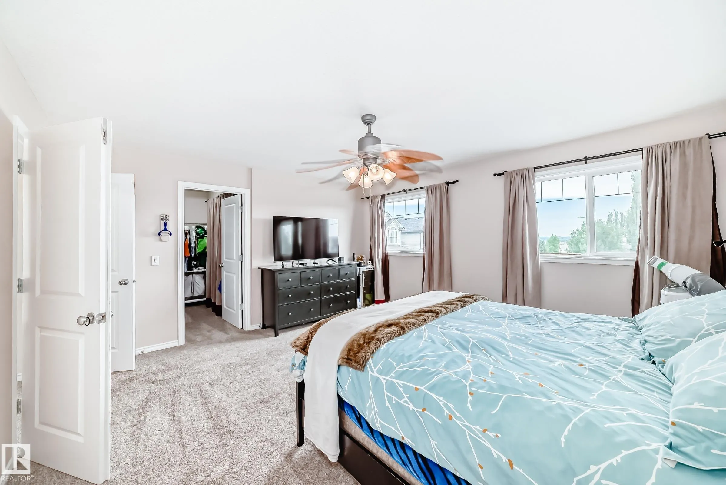 17 Virginia Loop