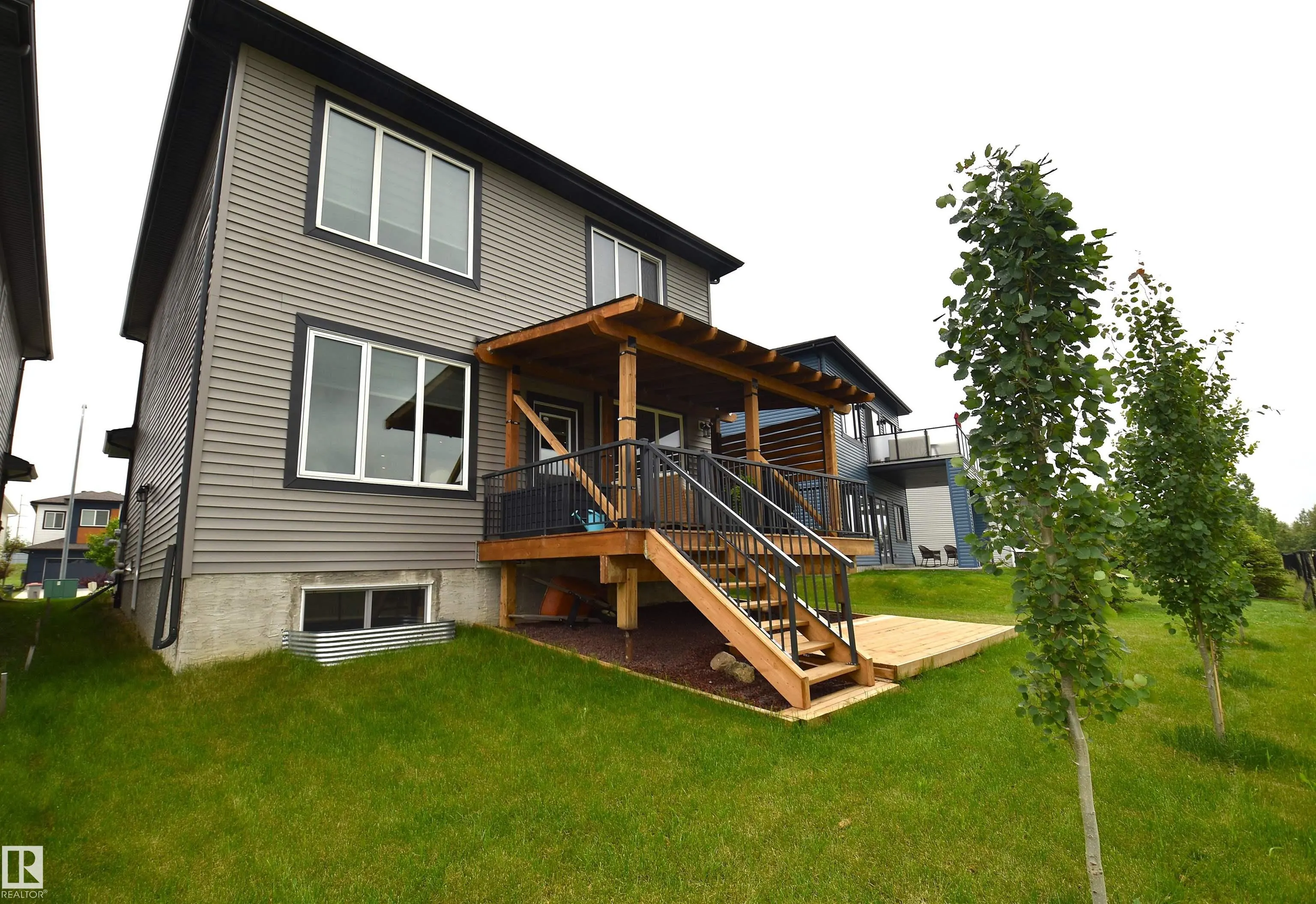 277 SILVERSTONE Crescent