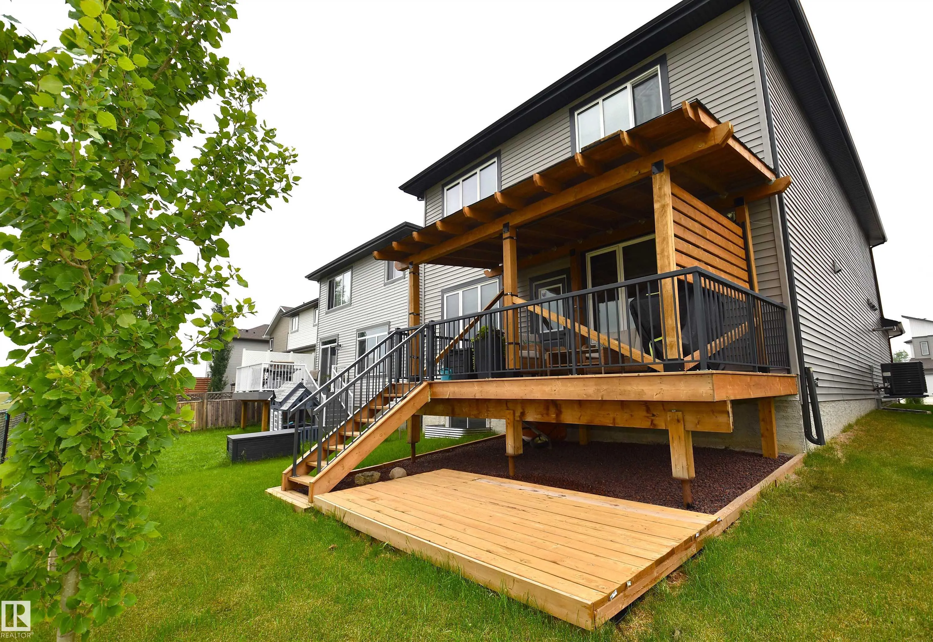 277 SILVERSTONE Crescent