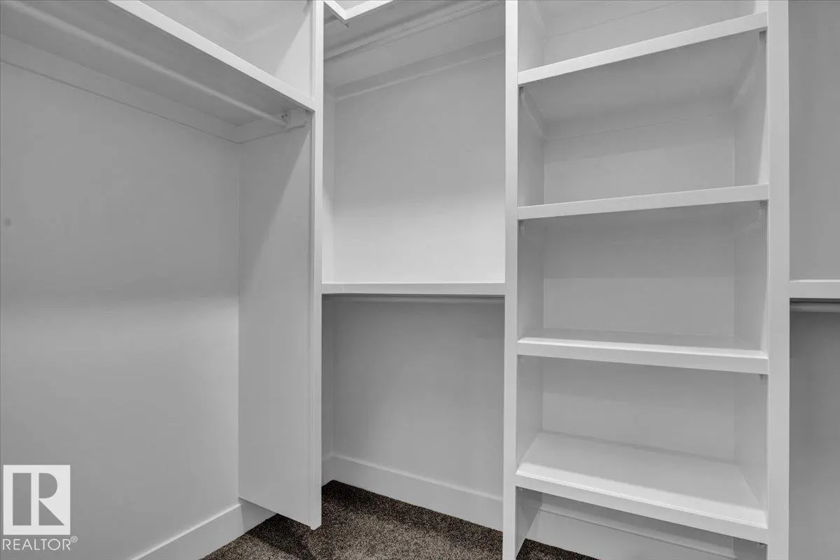 12 EDGEFIELD Way