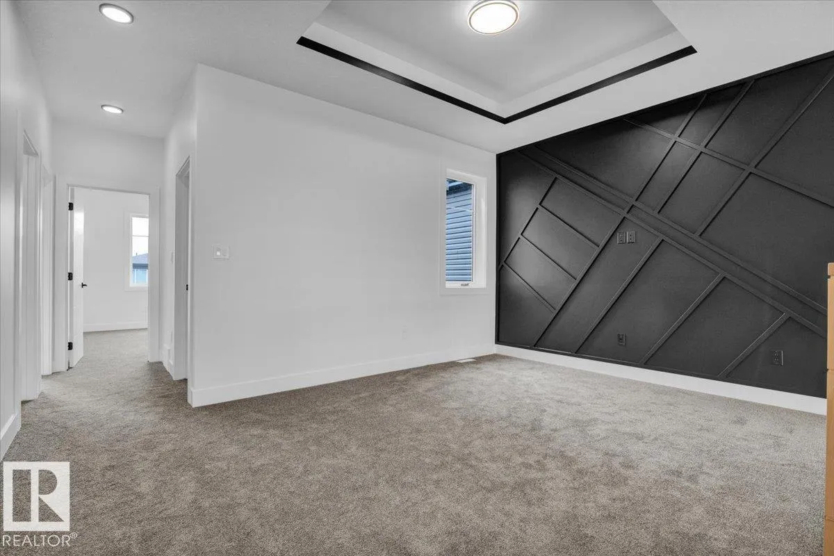 12 EDGEFIELD Way