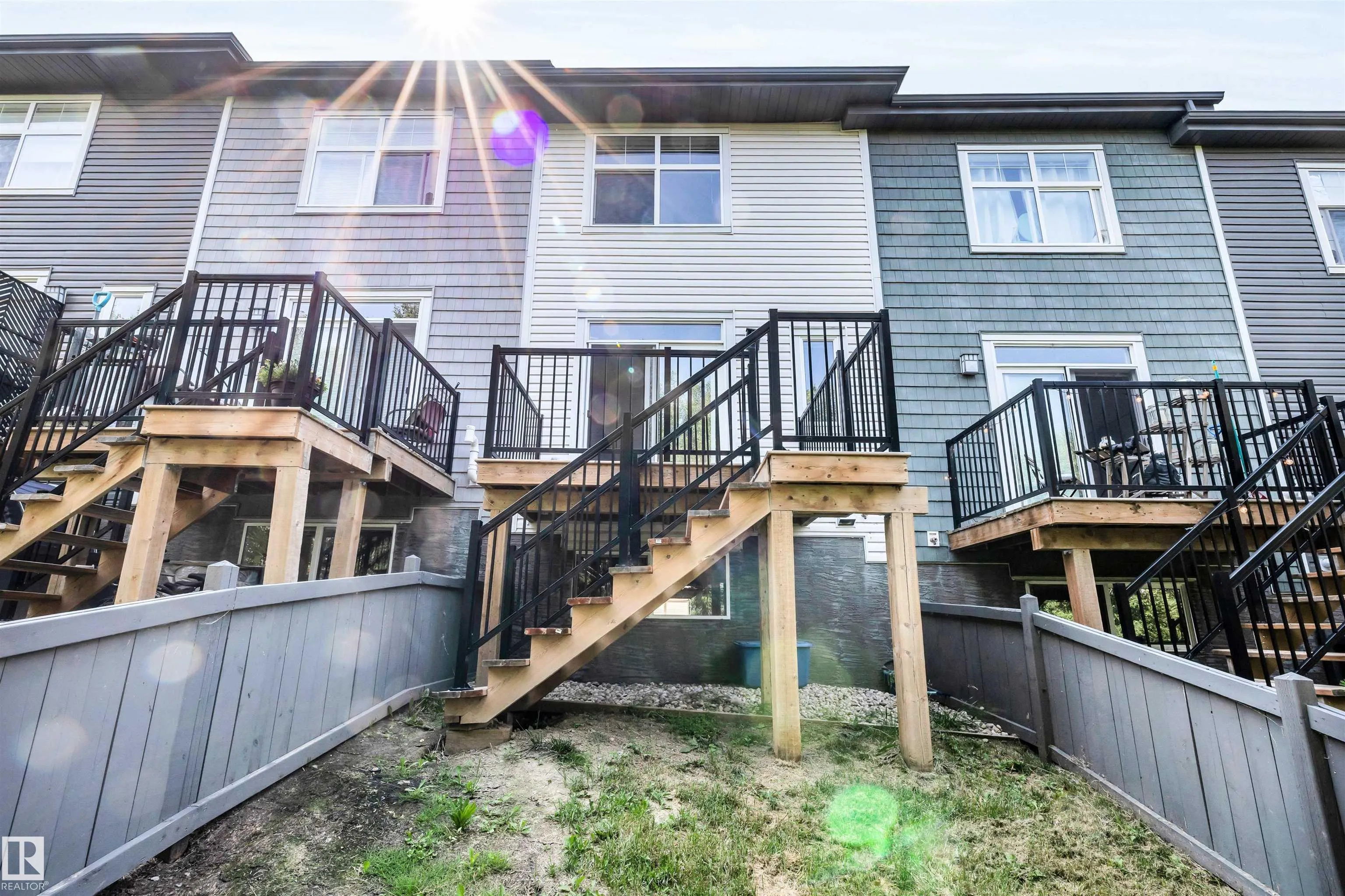 600 BELLEROSE Drive