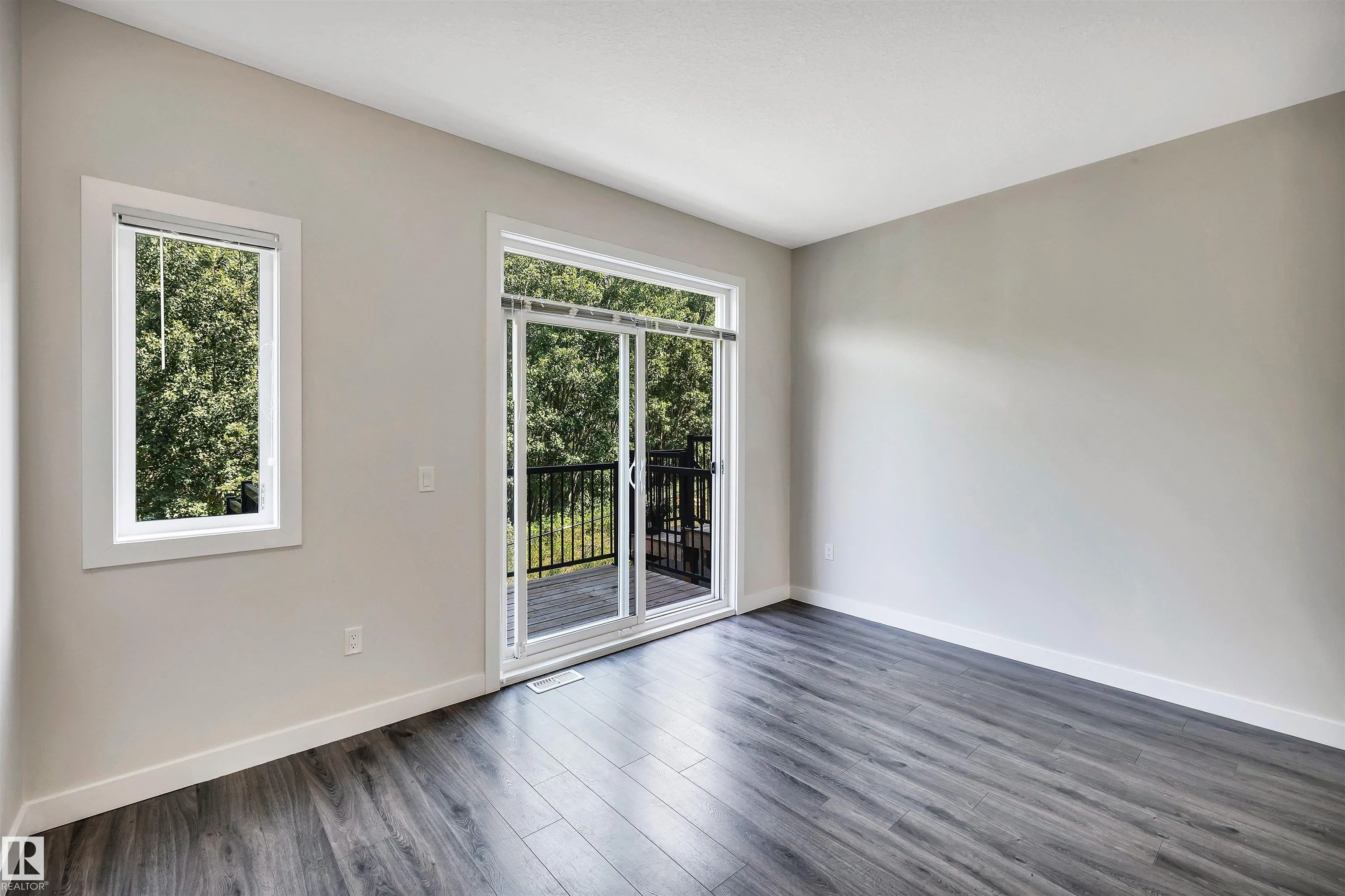 600 BELLEROSE Drive