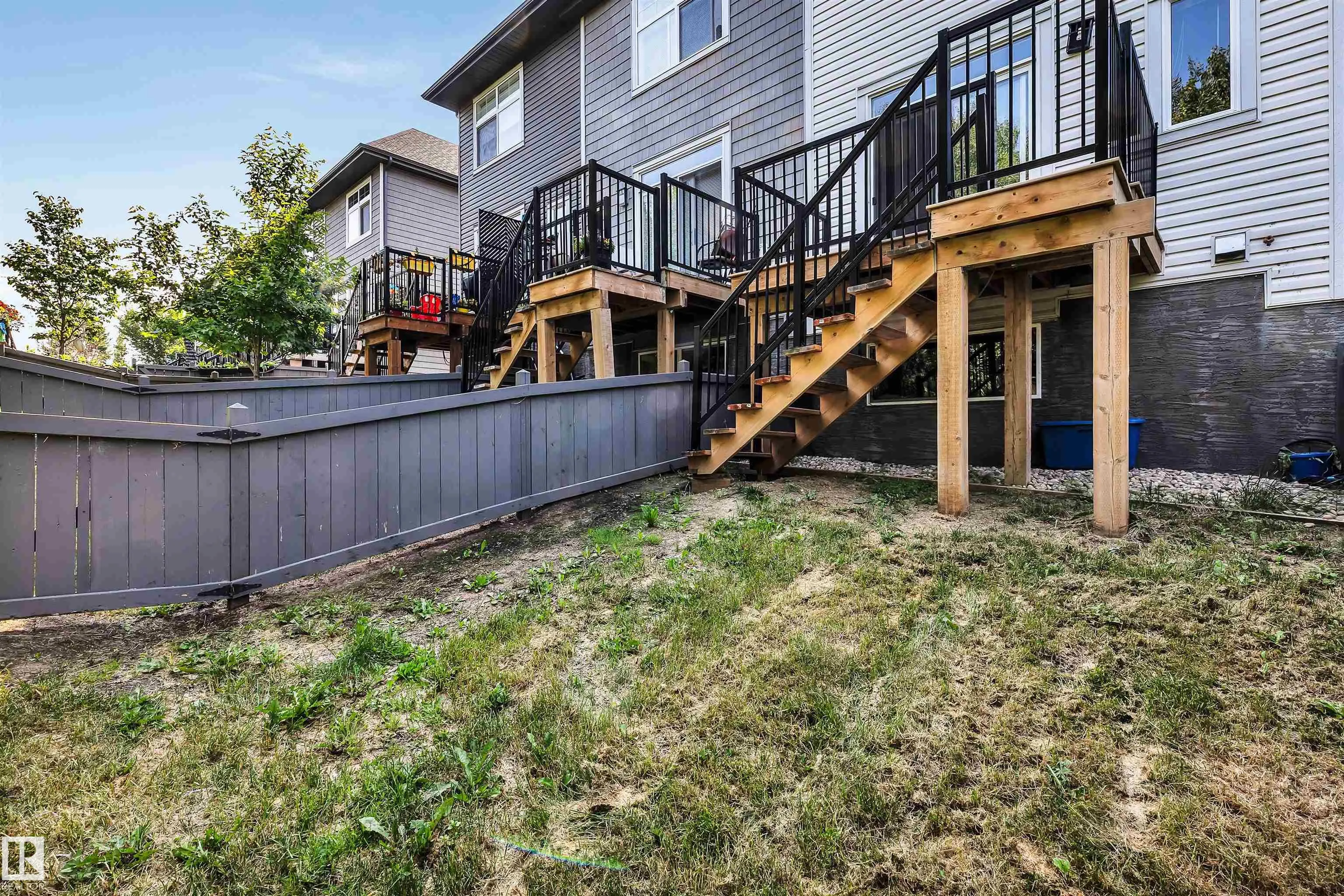 600 BELLEROSE Drive