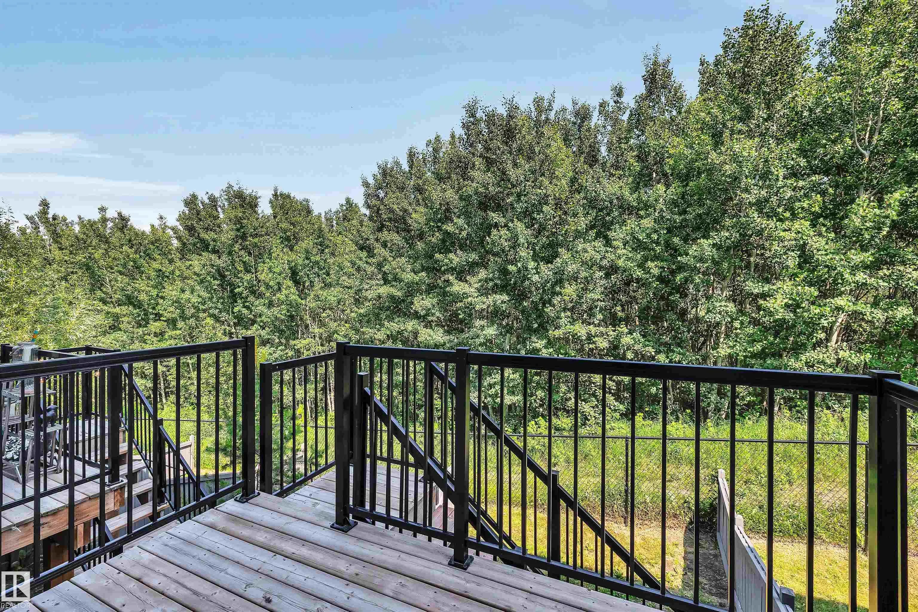 600 BELLEROSE Drive