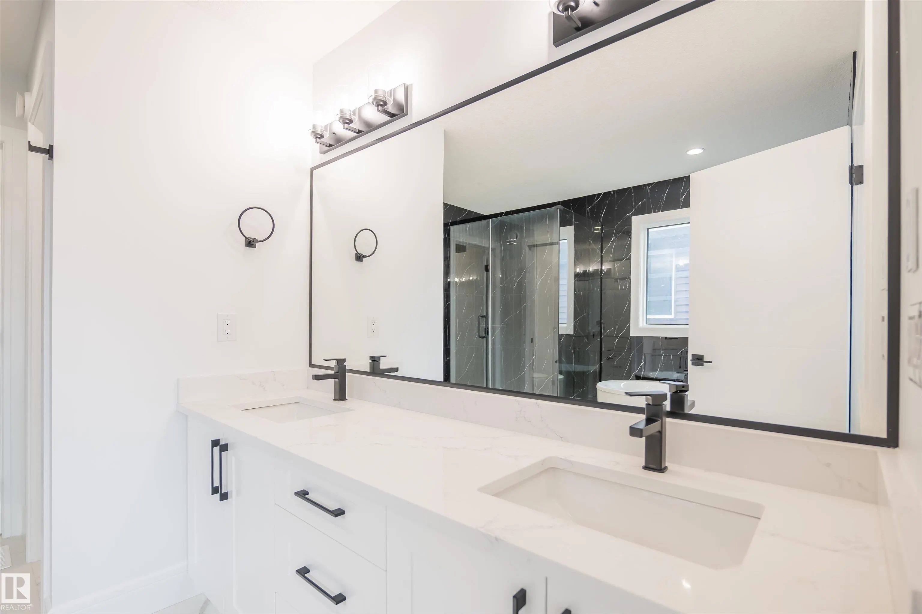 3317 Chickadee Drive