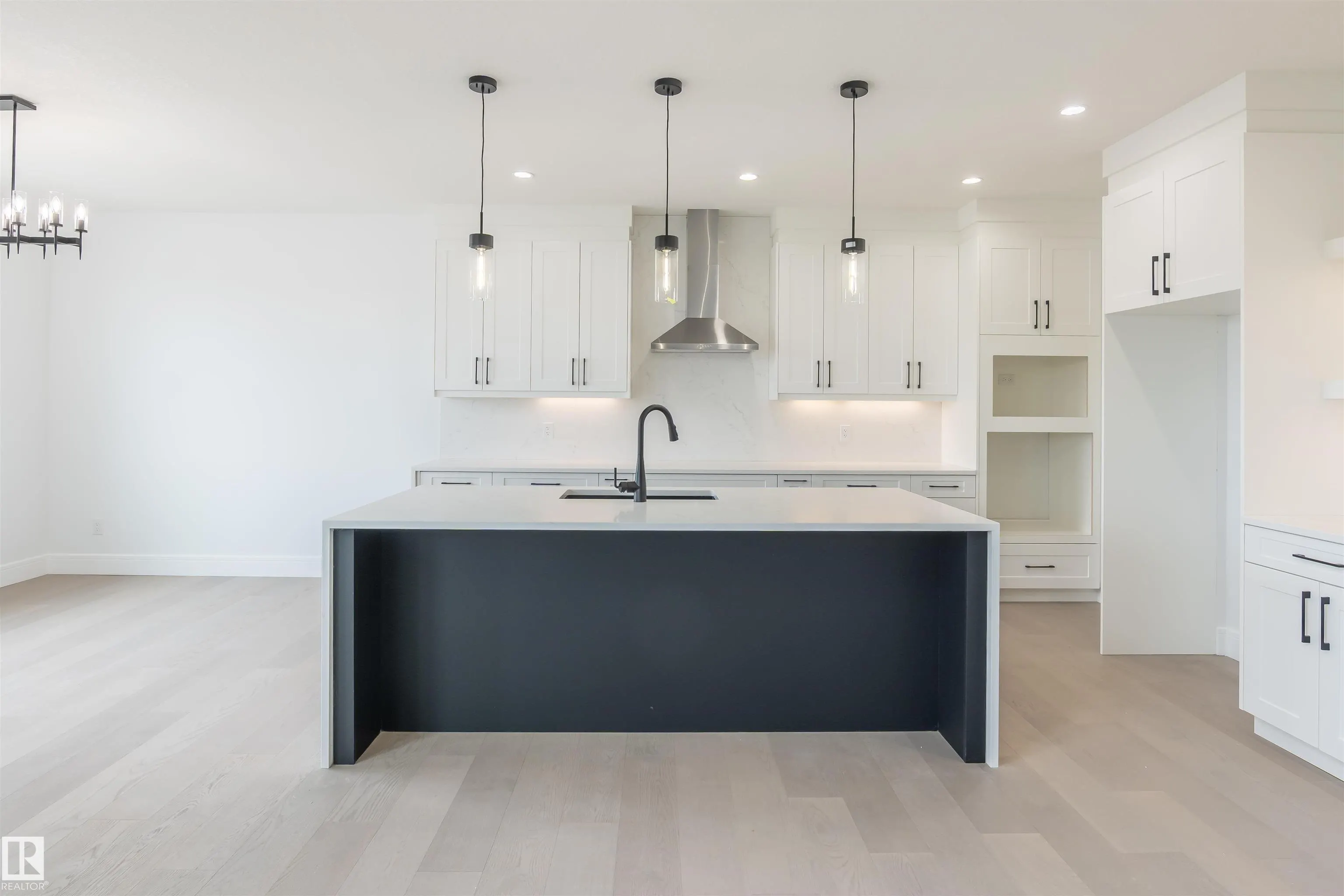 3317 Chickadee Drive