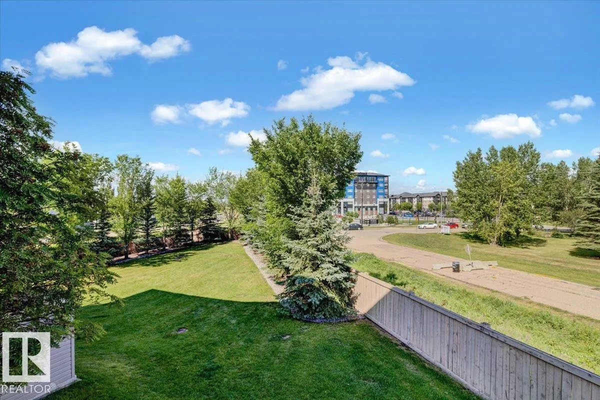 1520 HAMMOND Gate