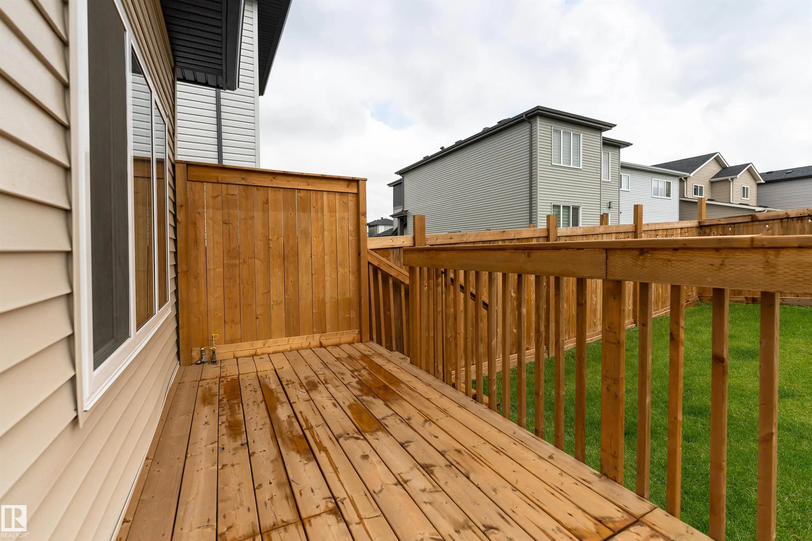 112 BLUFF Cove