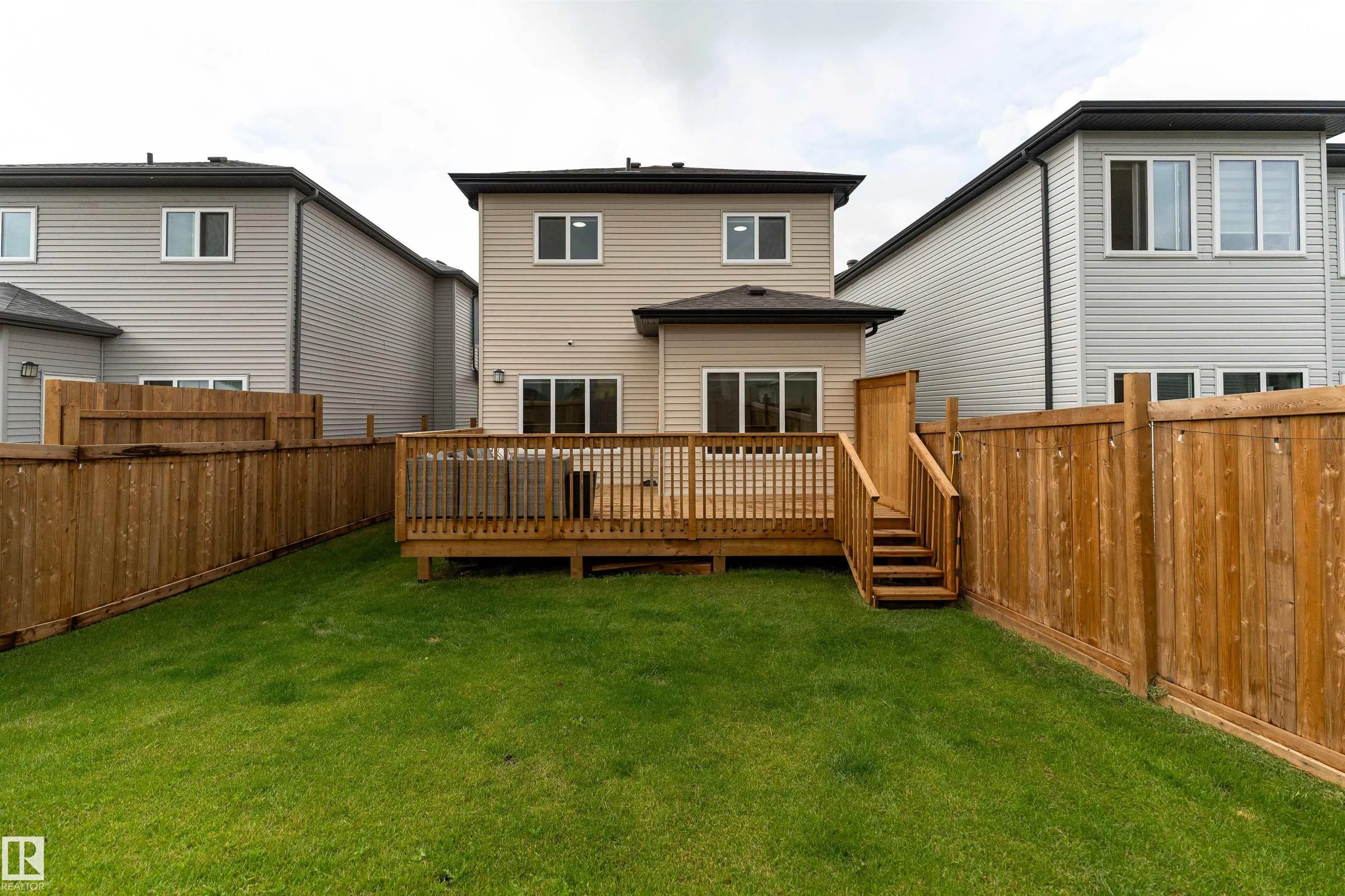 112 BLUFF Cove
