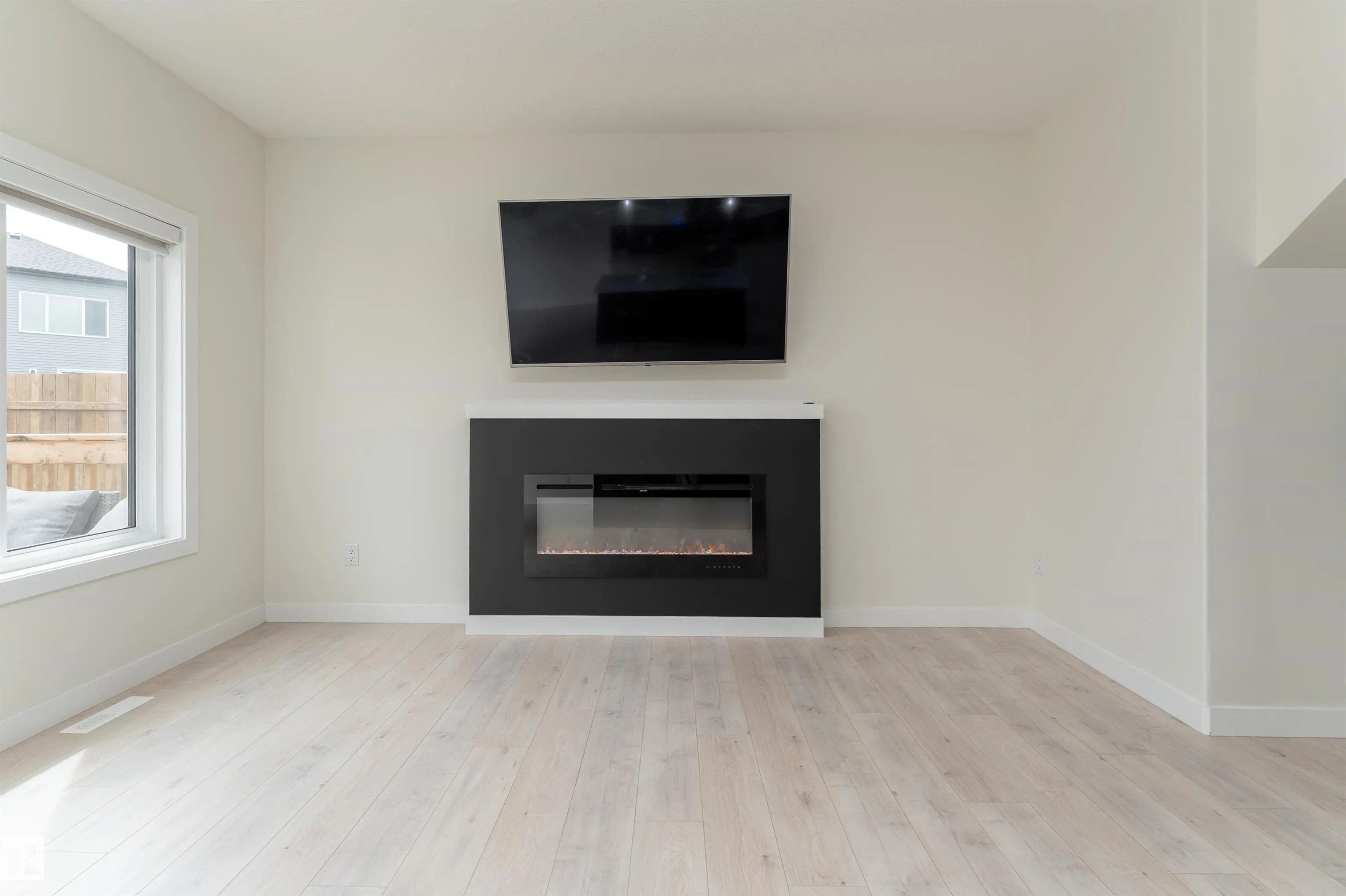 112 BLUFF Cove