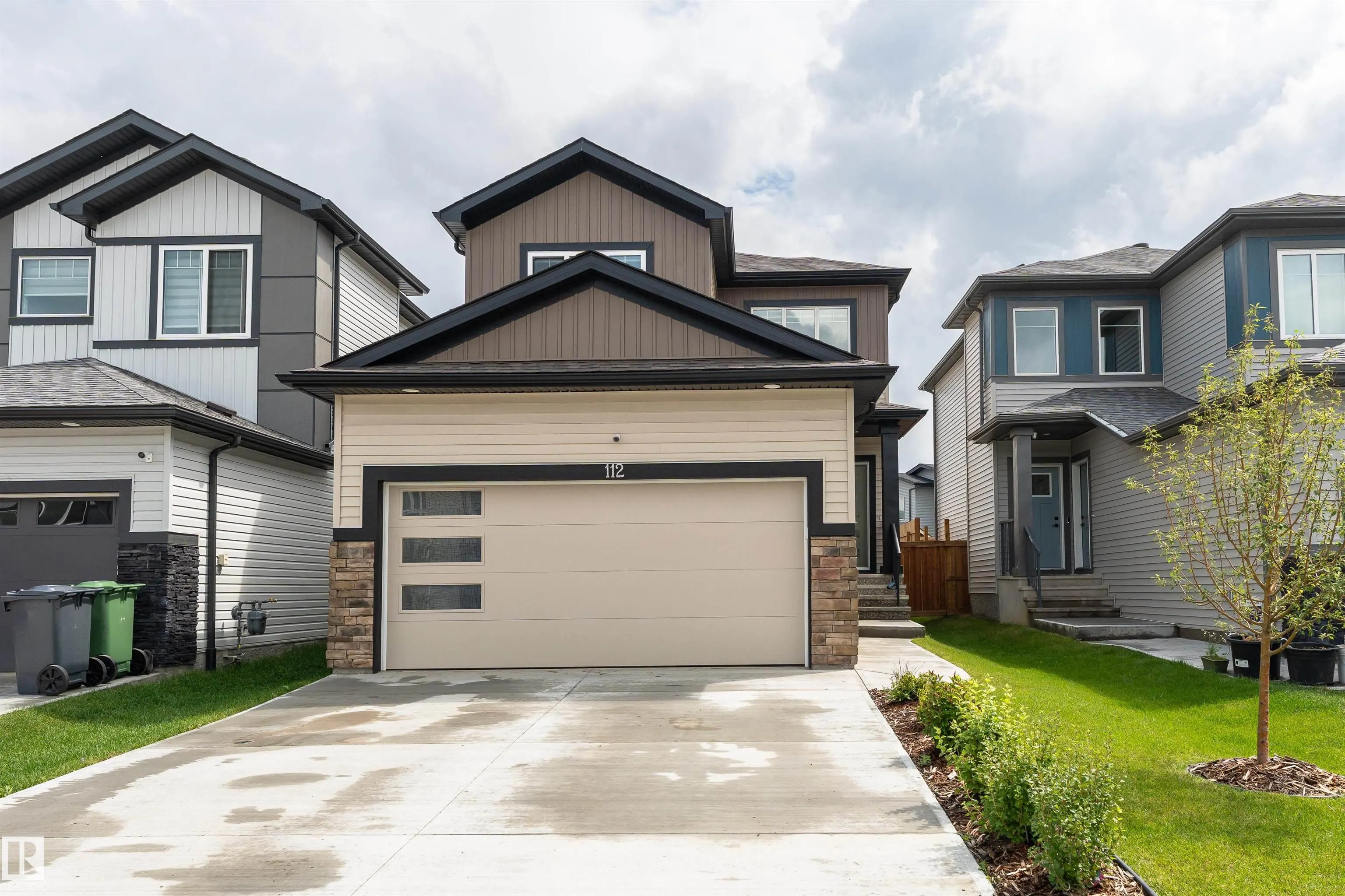 112 BLUFF Cove