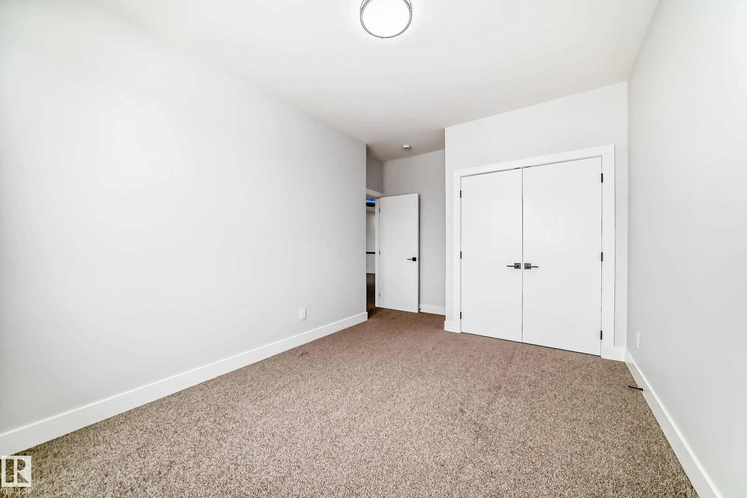 59 Waverly Way