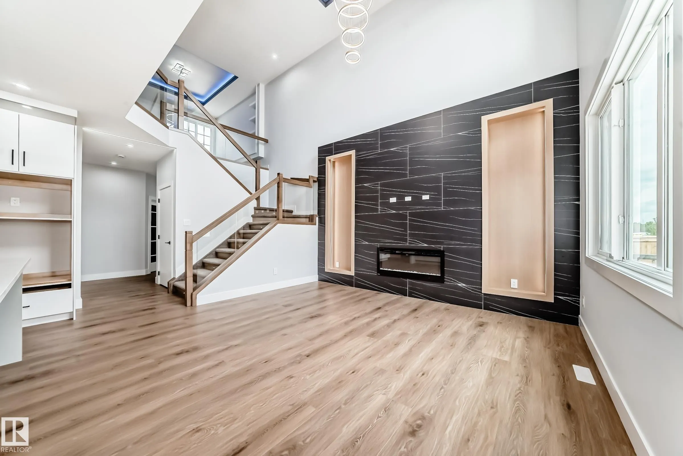 59 Waverly Way