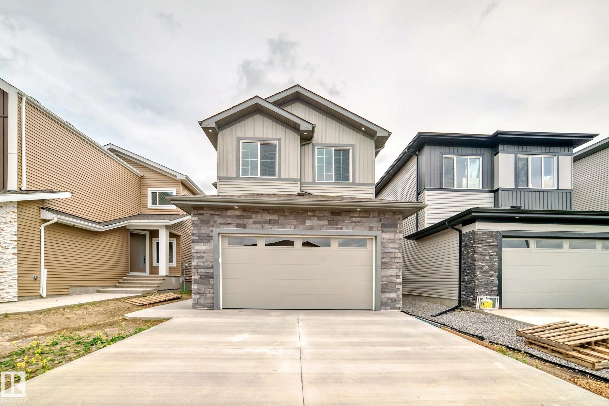 59 Waverly Way