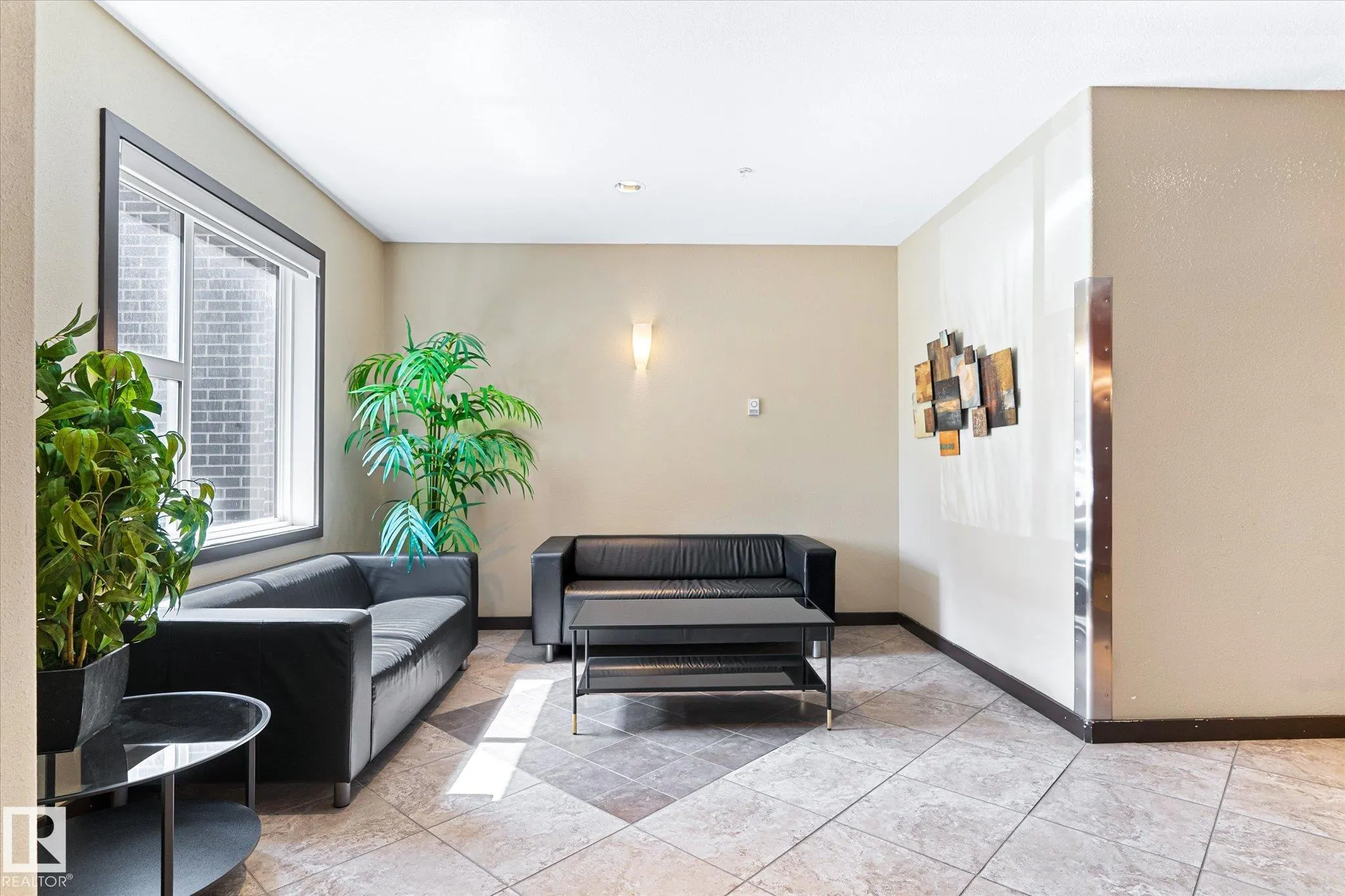 304 AMBLESIDE Link