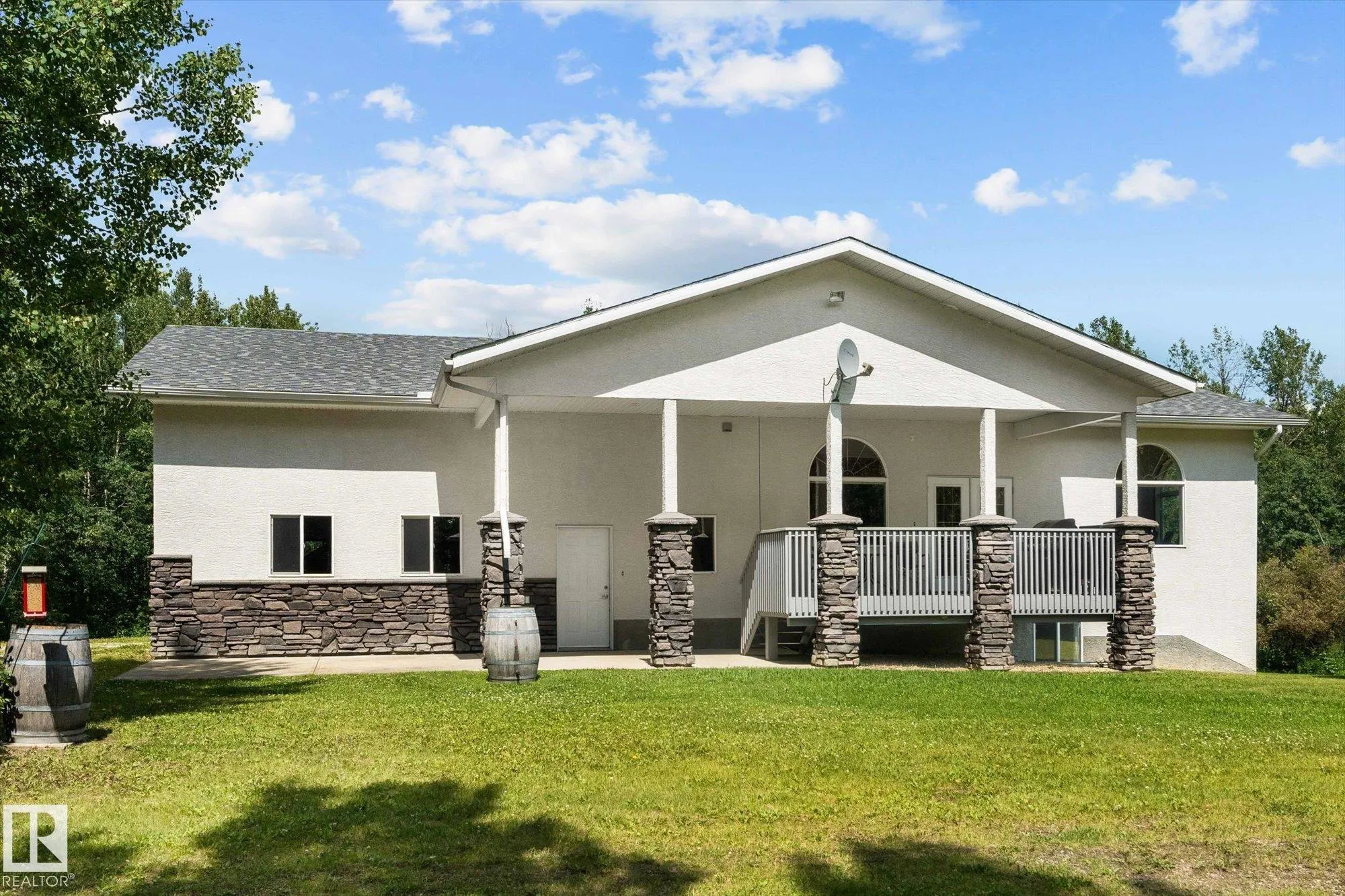 6316 HGHWAY 16