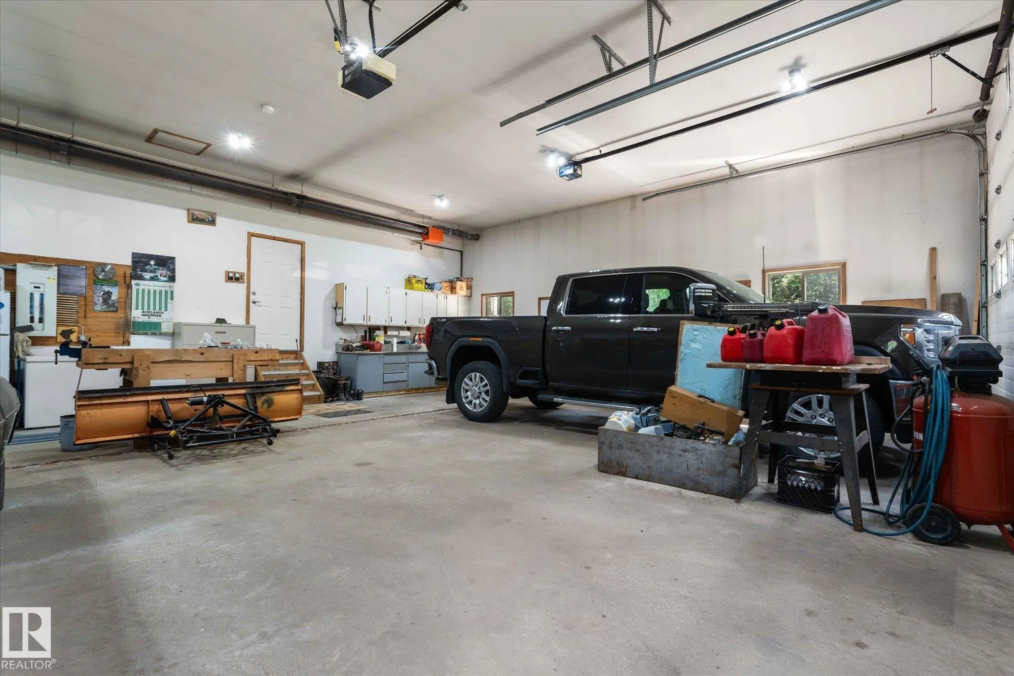 6316 HGHWAY 16