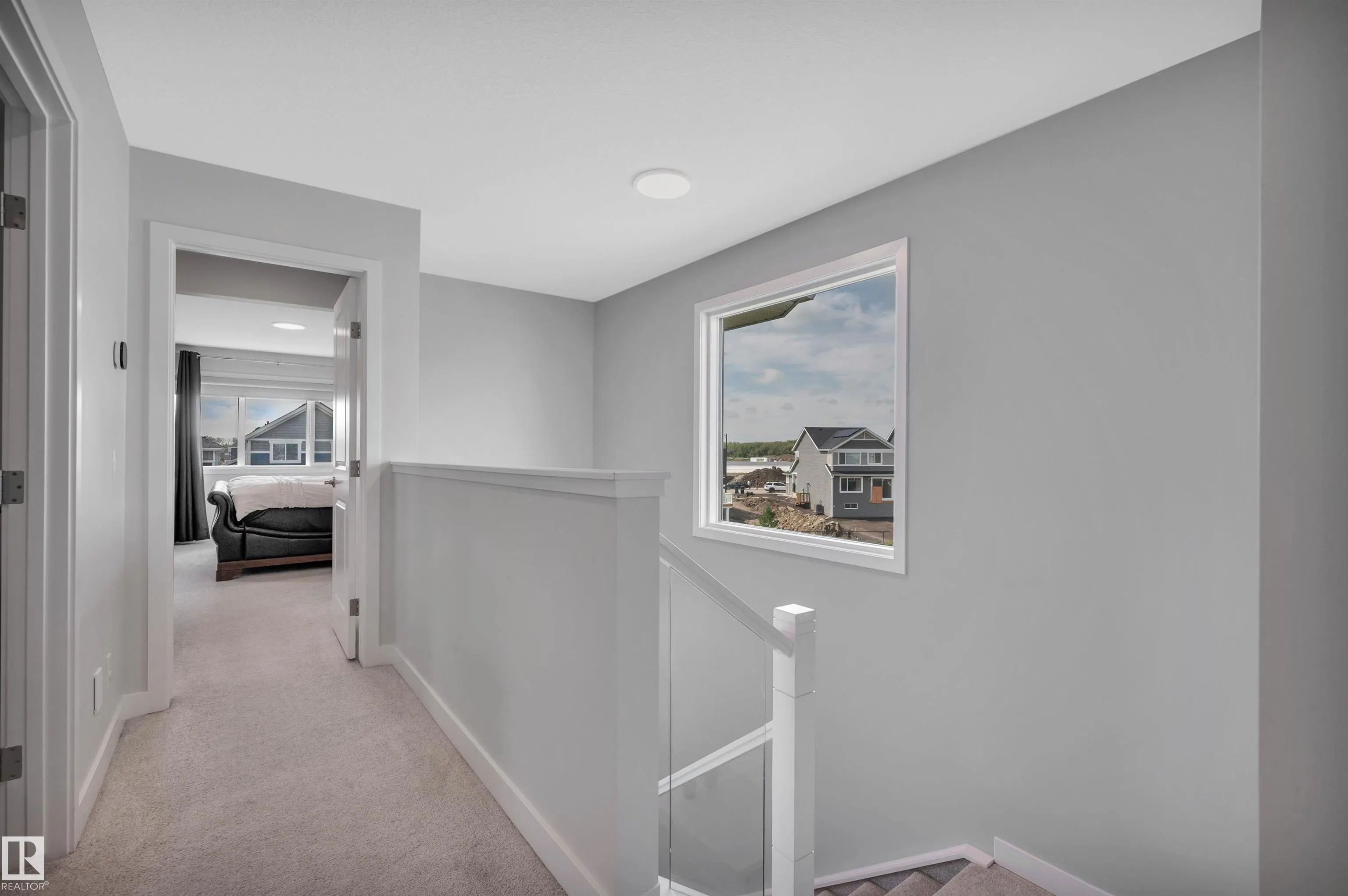 134 EDGEWATER Circle