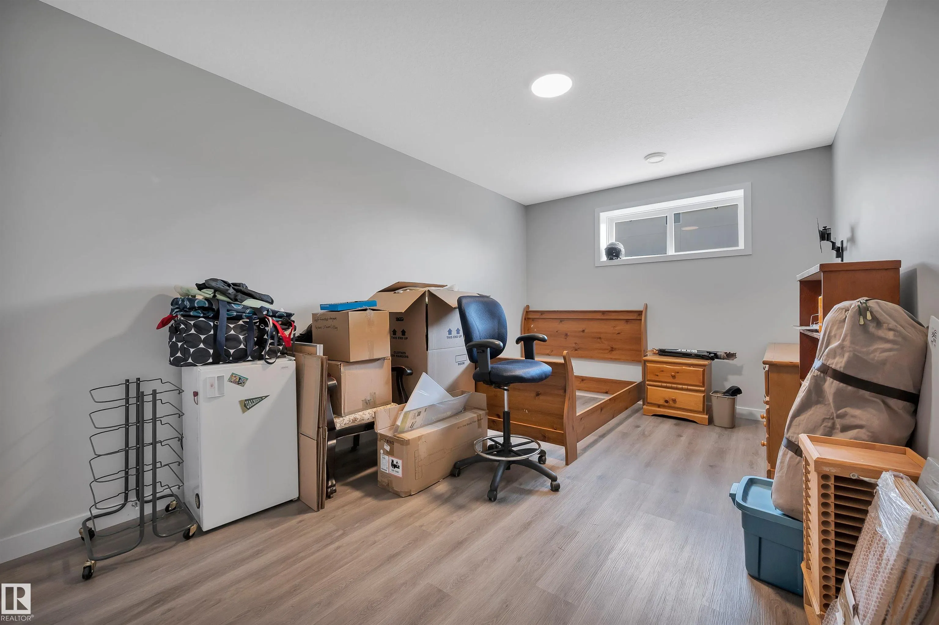 134 EDGEWATER Circle
