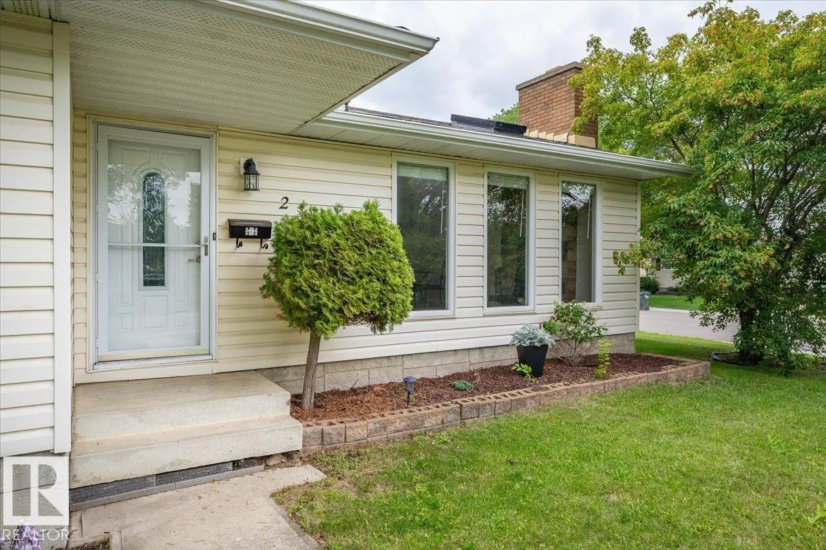 2 MEADOWBROOK Road