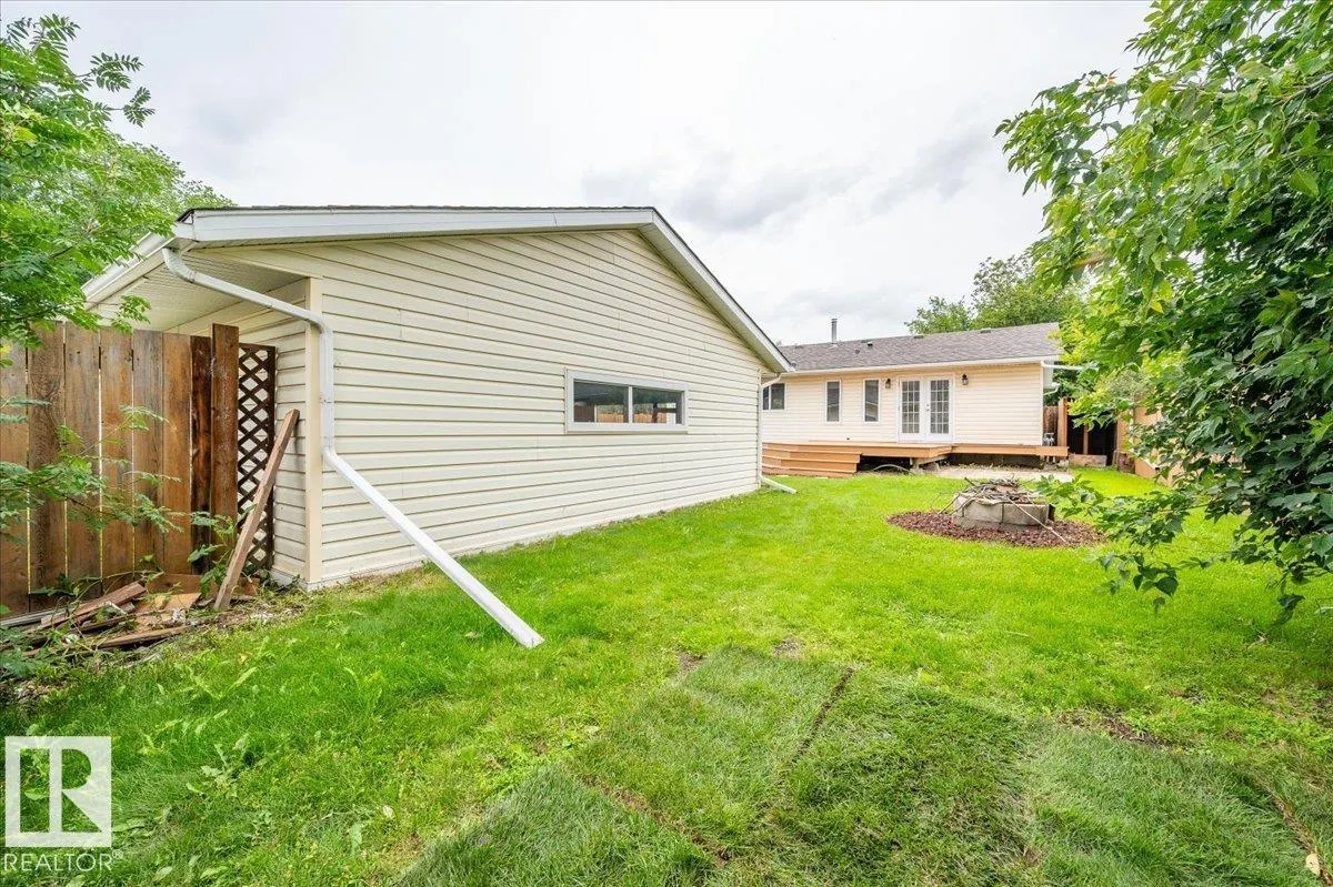 2 MEADOWBROOK Road
