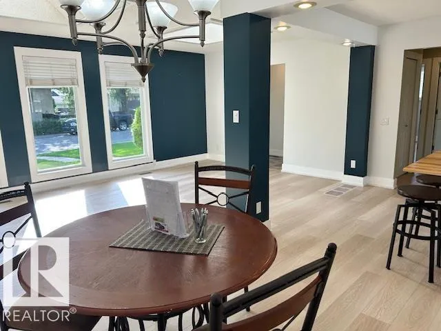 2 MEADOWBROOK Road