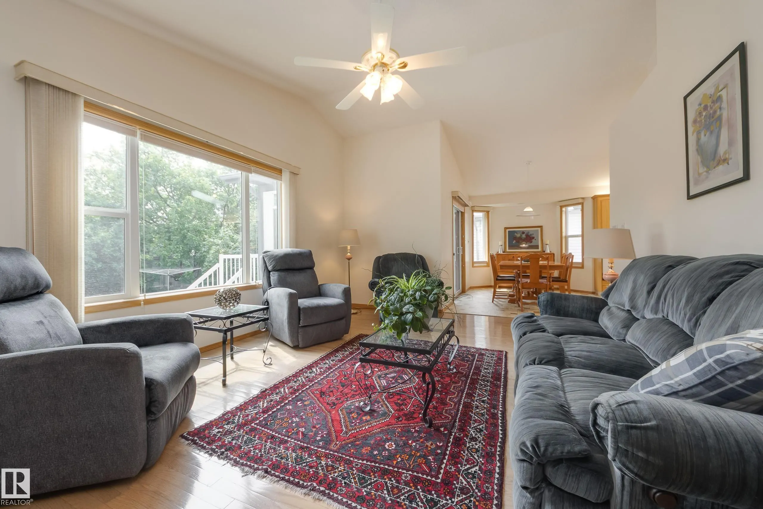 446 DAVENPORT Drive