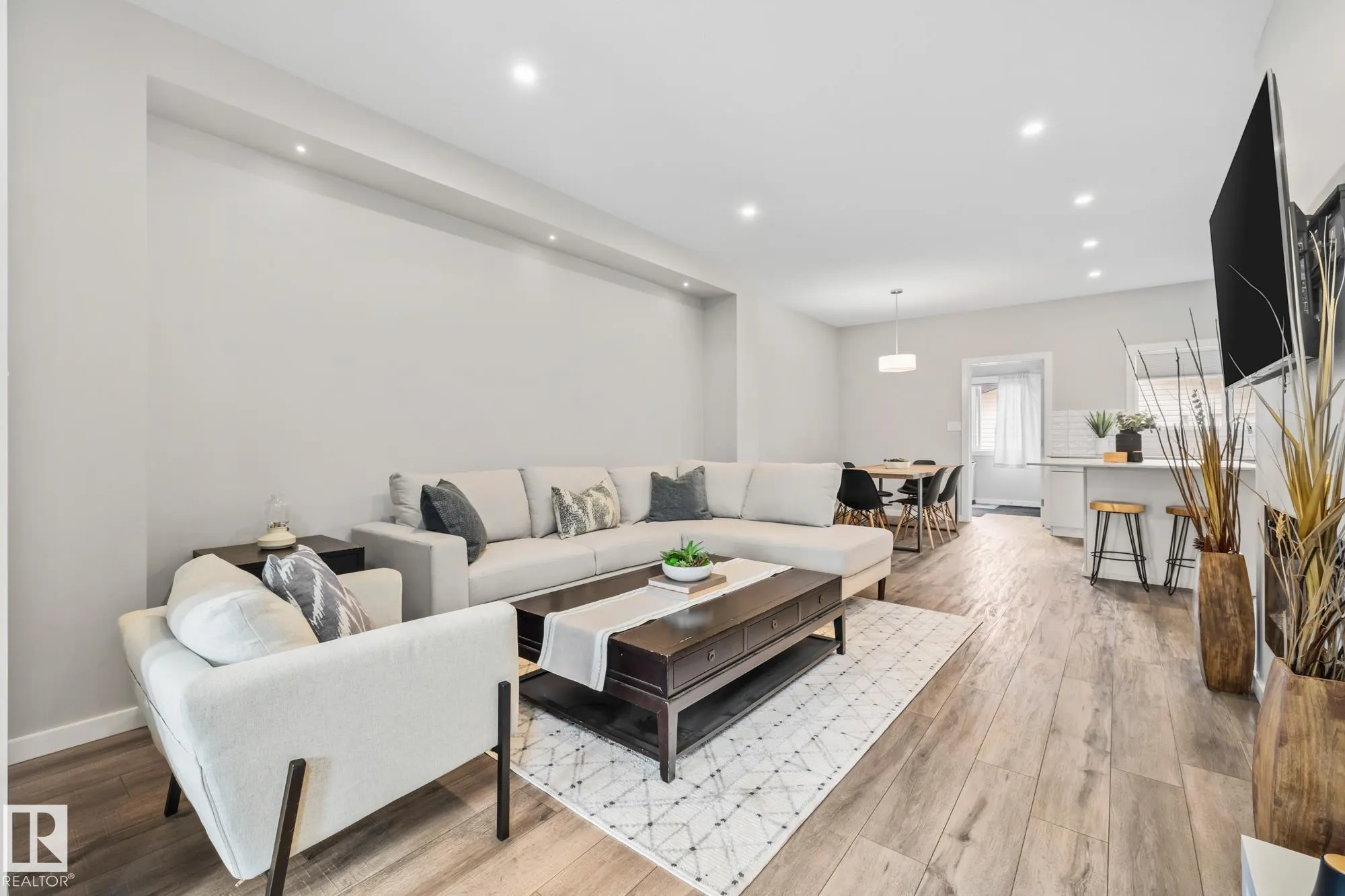264 ROLSTON Wynd
