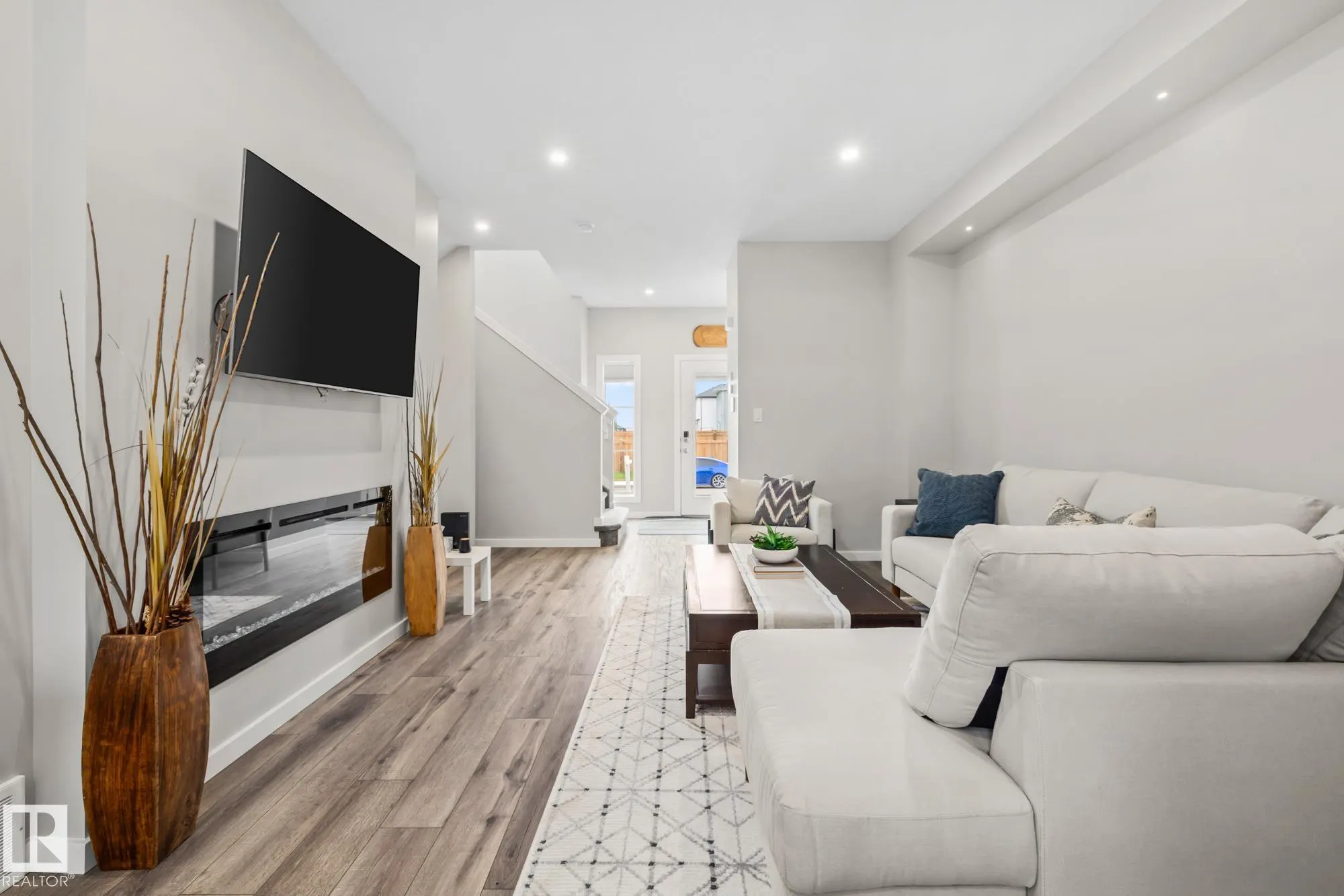 264 ROLSTON Wynd