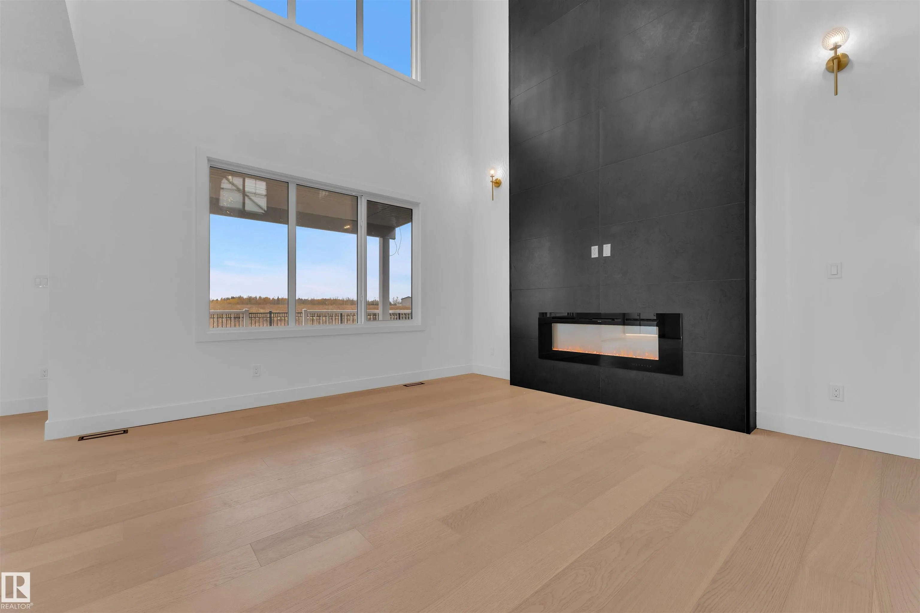 114 Eldridge Point(e)