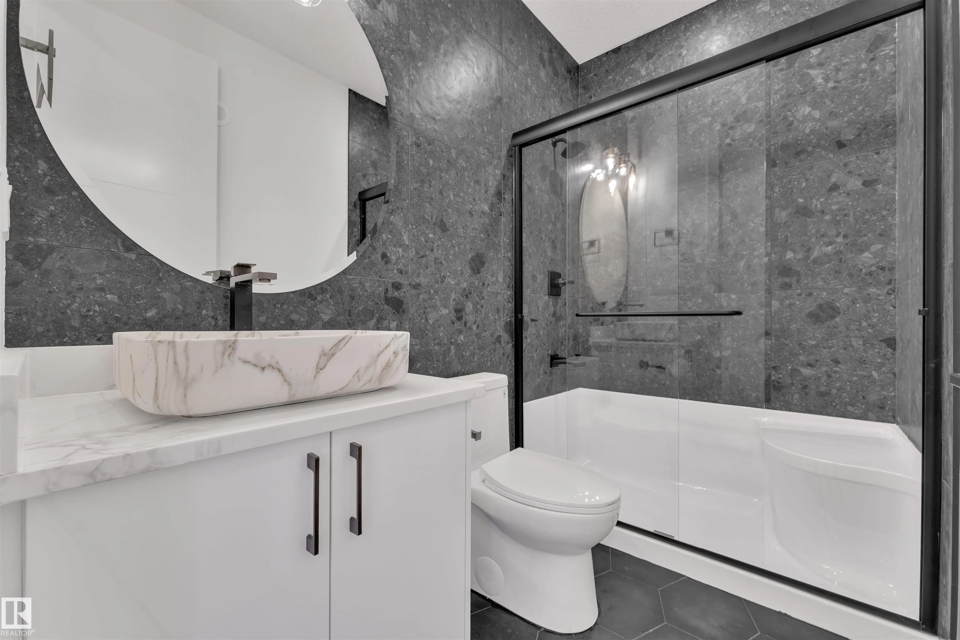 114 Eldridge Point(e)