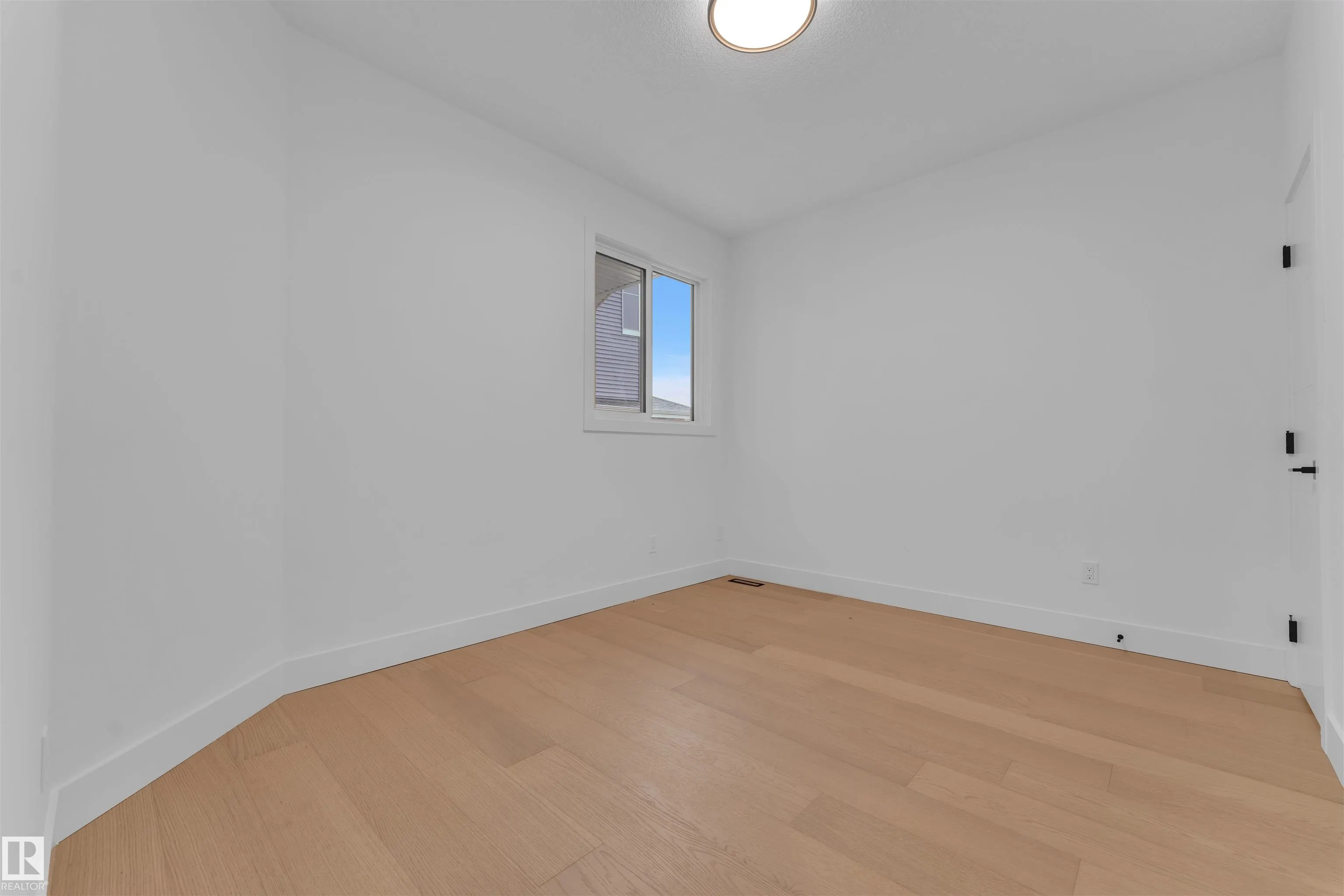 114 Eldridge Point(e)