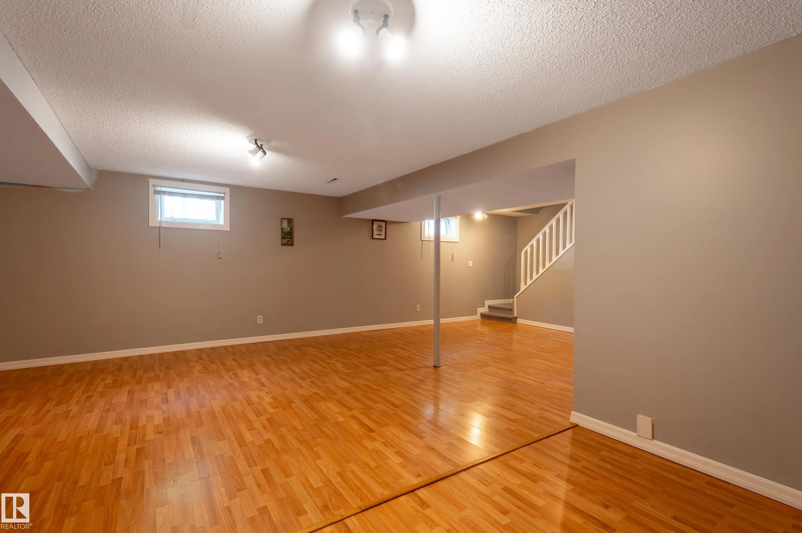8803 160 Street