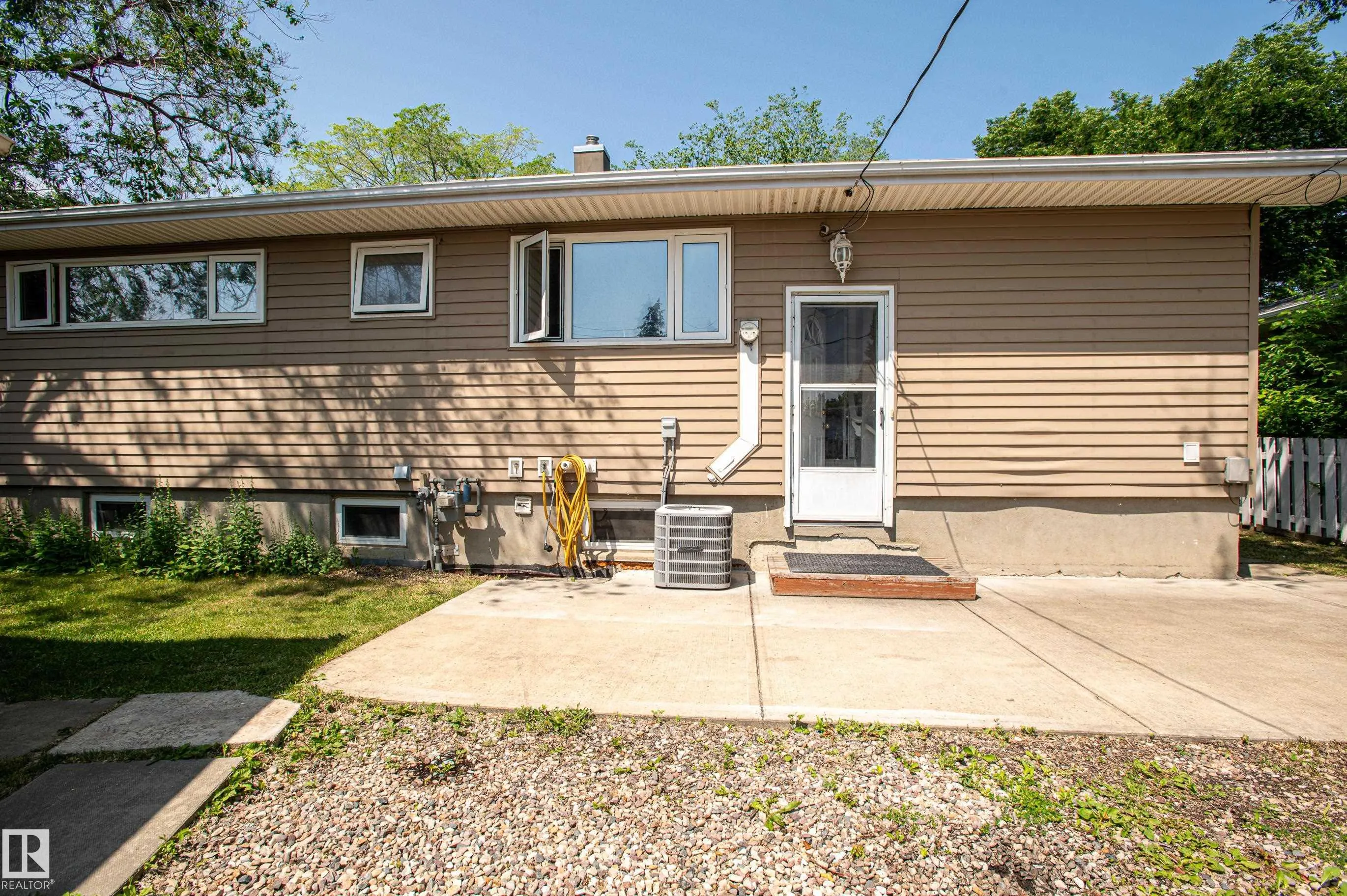 8803 160 Street