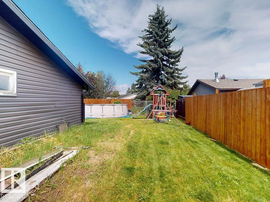 12 GARDEN VALLEY Drive