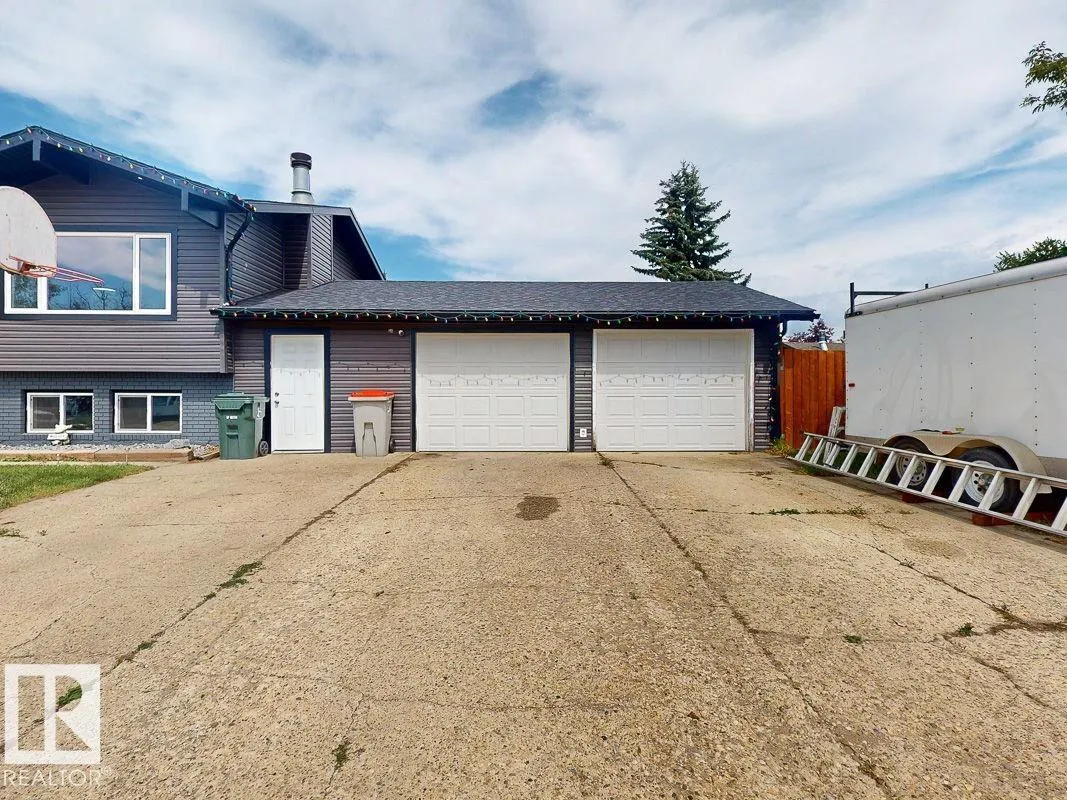 12 GARDEN VALLEY Drive