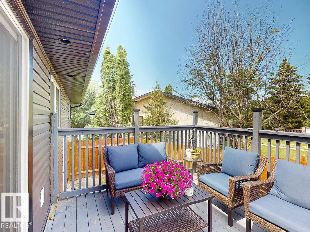 12 GARDEN VALLEY Drive