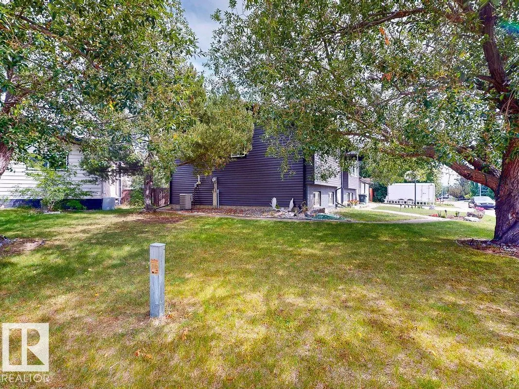 12 GARDEN VALLEY Drive