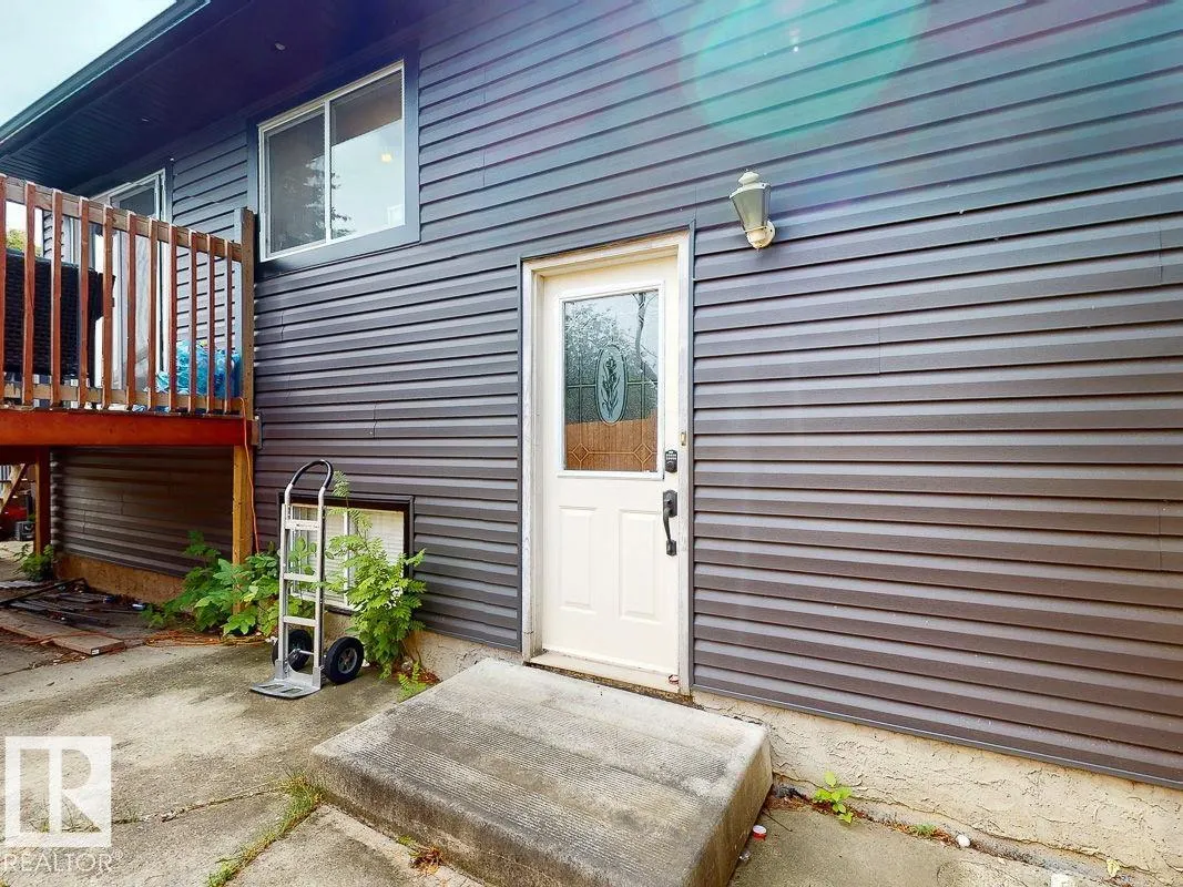 12 GARDEN VALLEY Drive