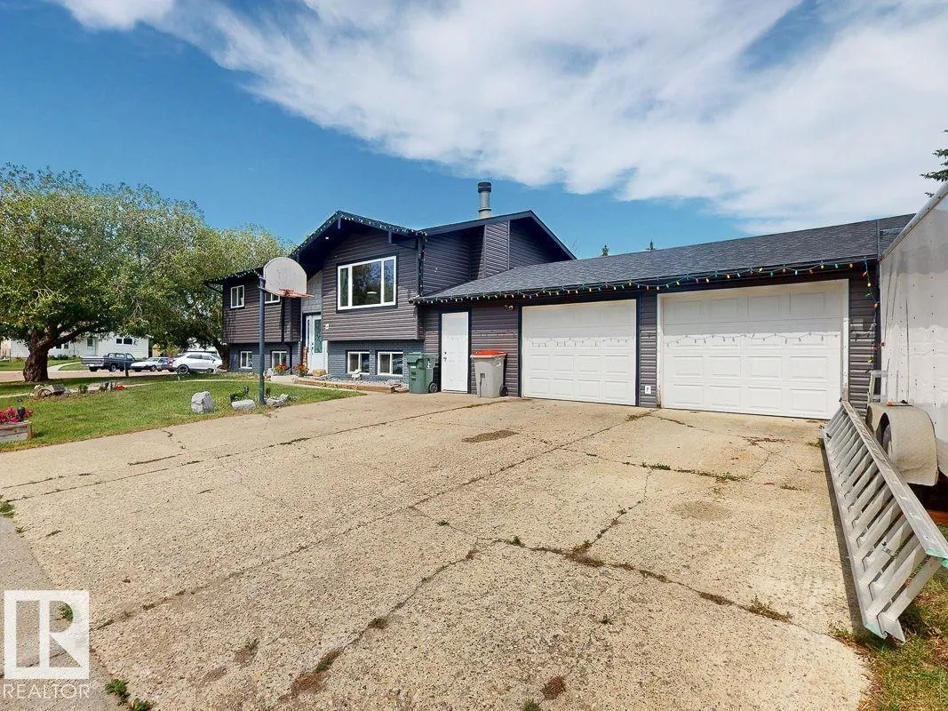 12 GARDEN VALLEY Drive