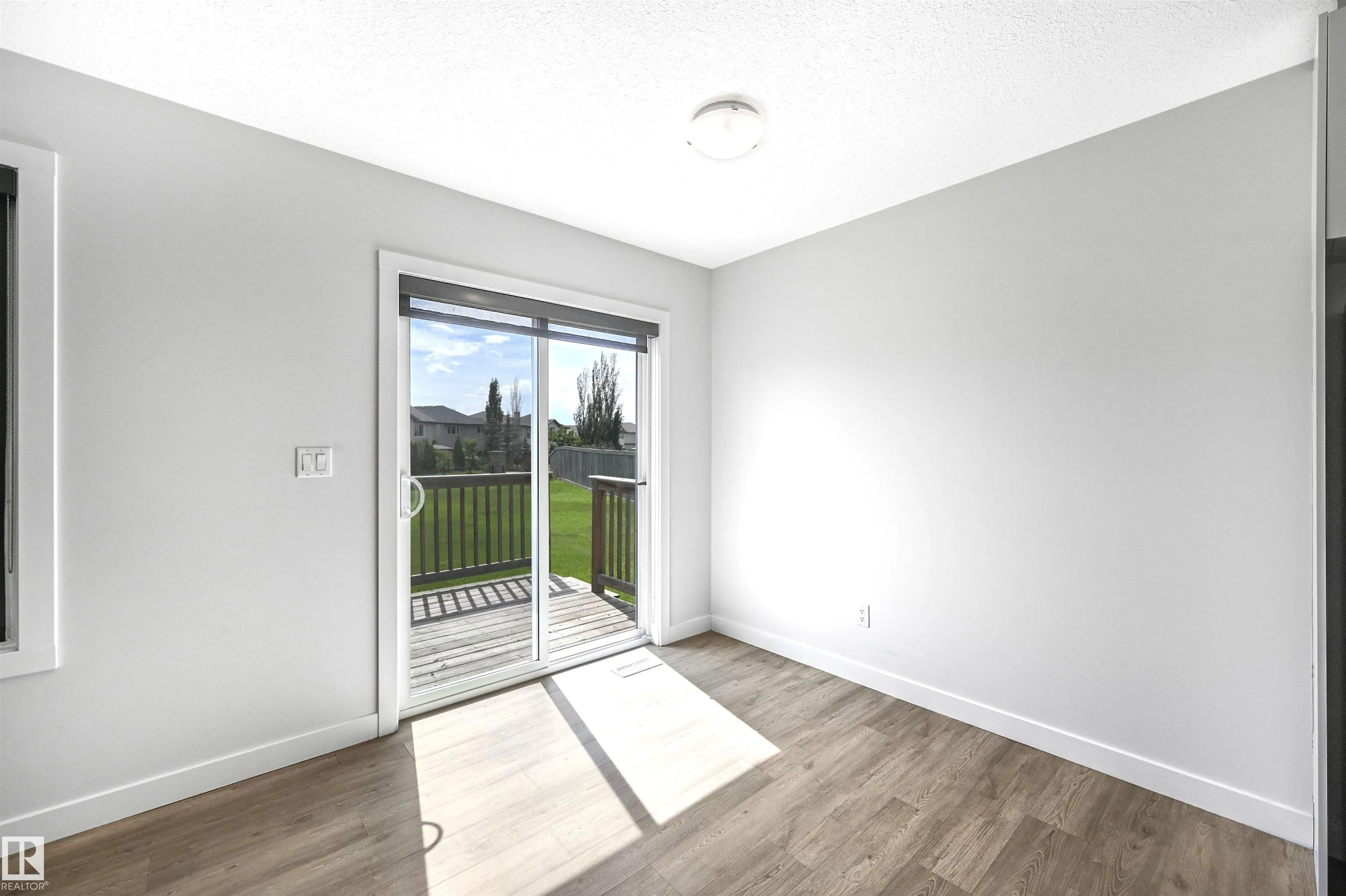 7086 SOUTH TERWILLEGAR Drive