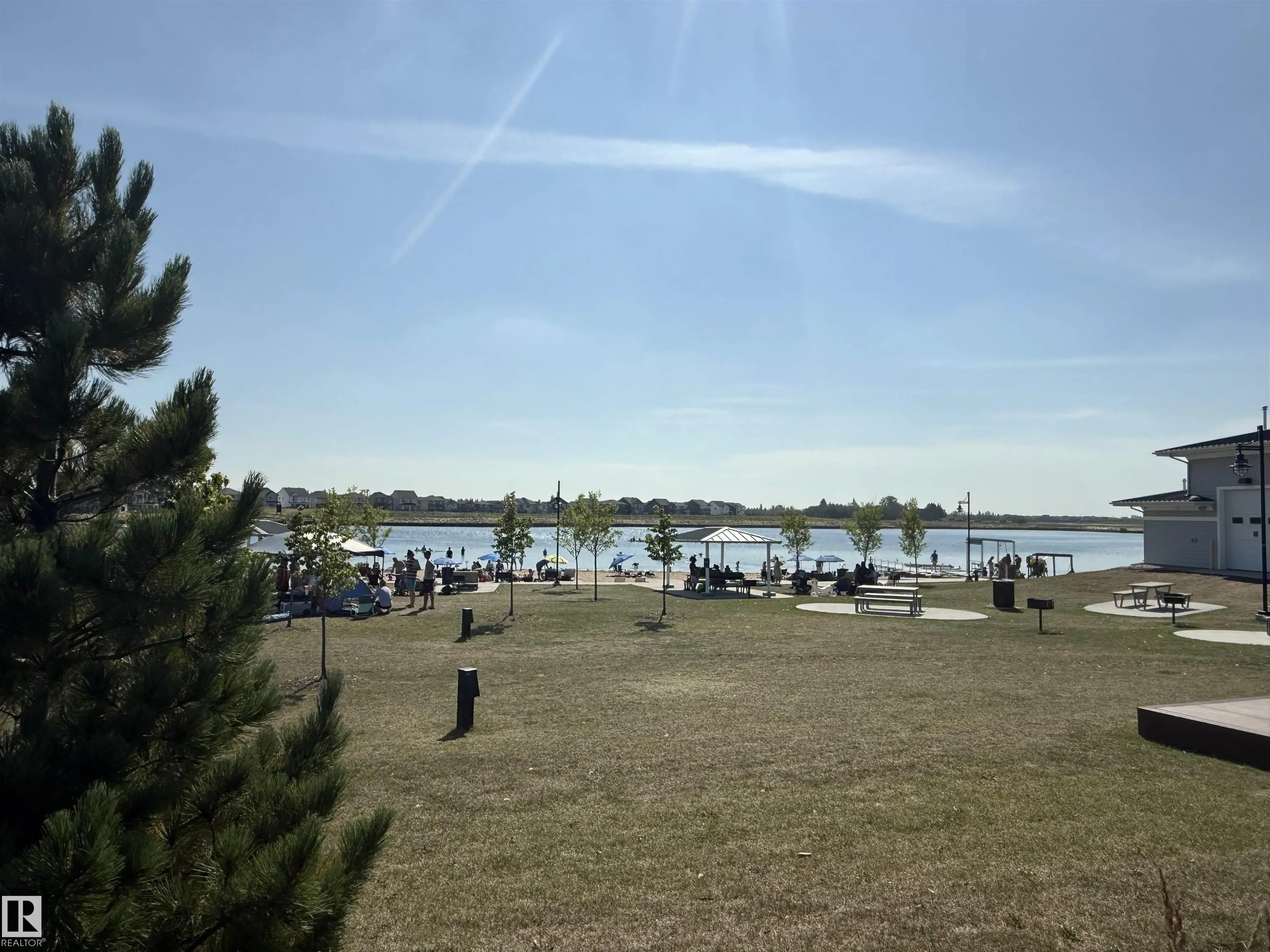 338 Jensen Lakes Boulevard