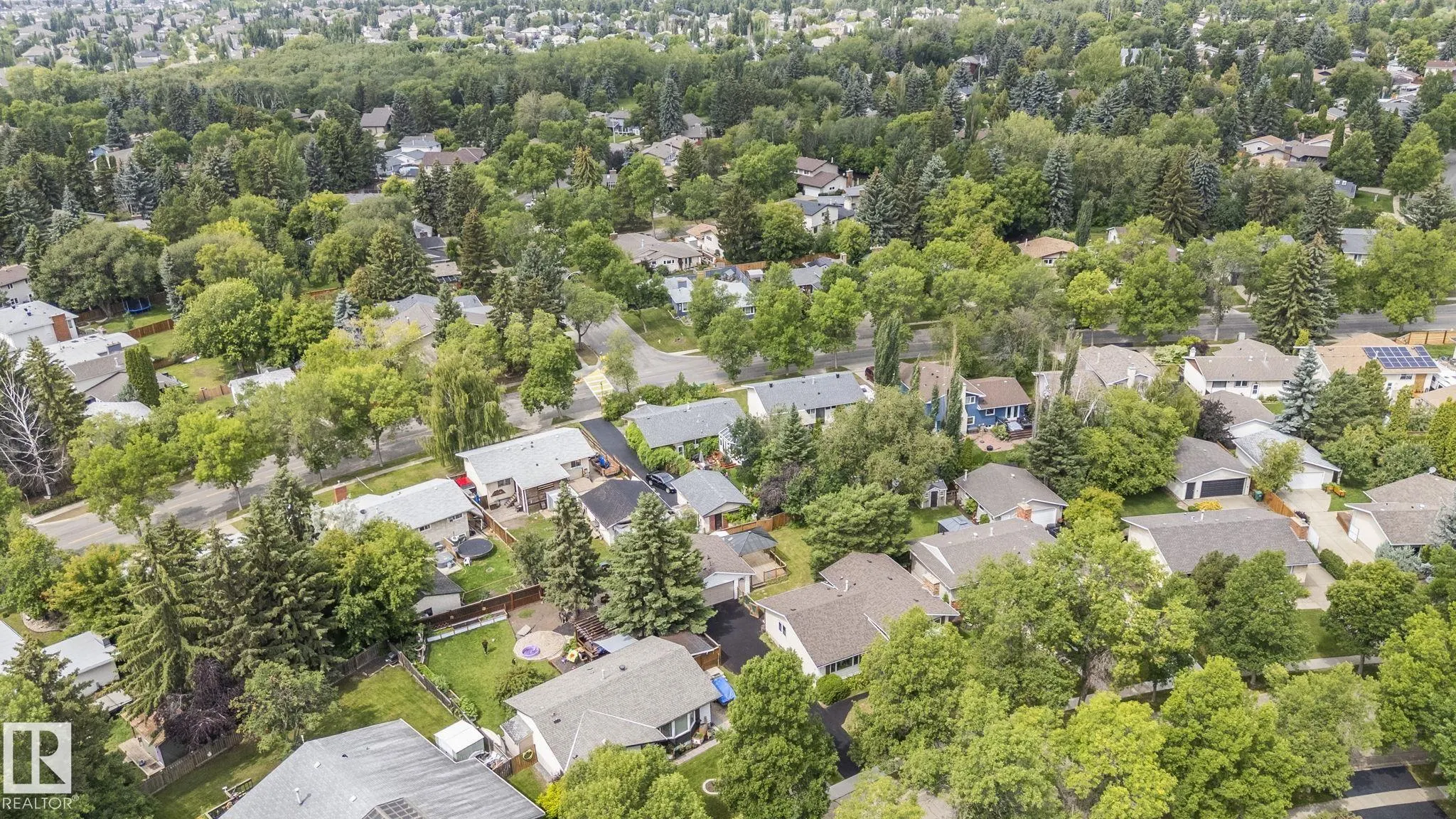 42 LARKSPUR Crescent
