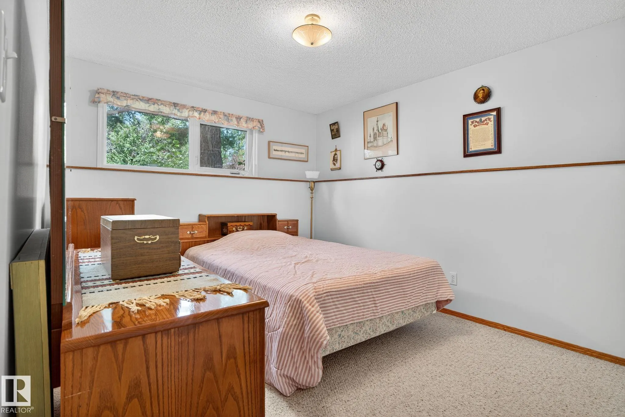 42 LARKSPUR Crescent