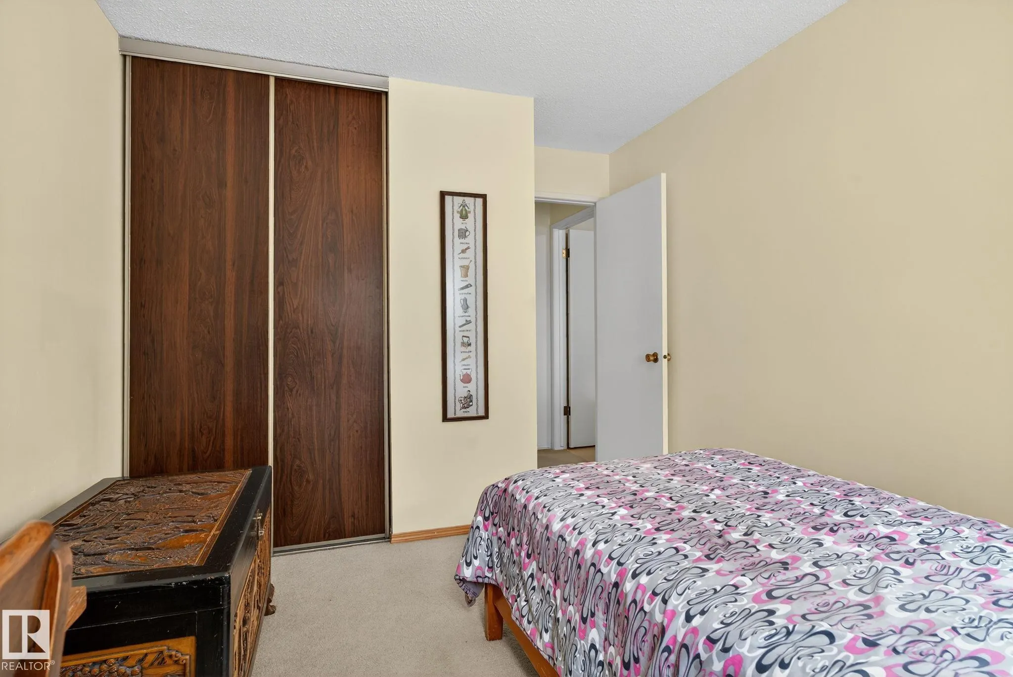 42 LARKSPUR Crescent