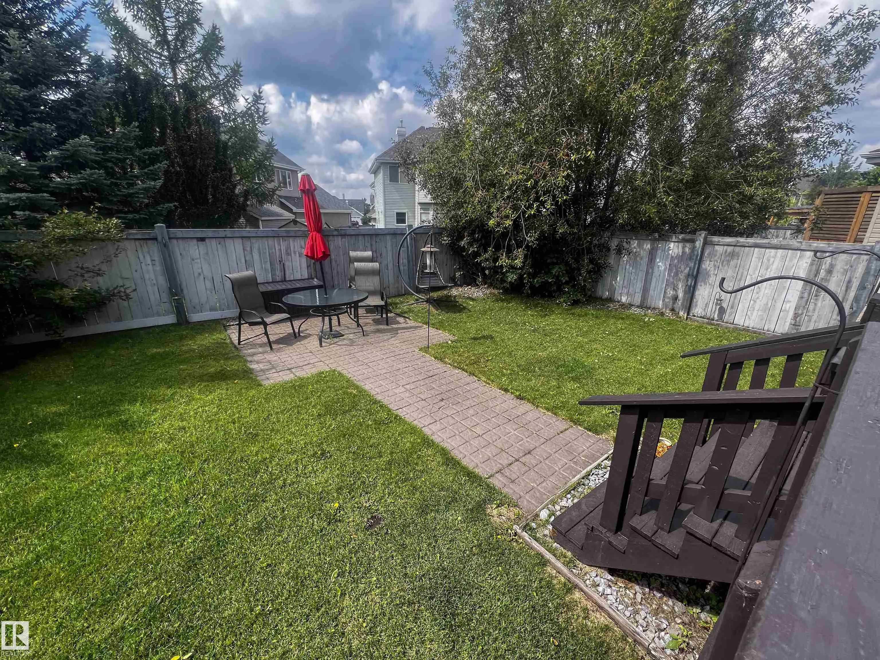 446 SPARLING Court