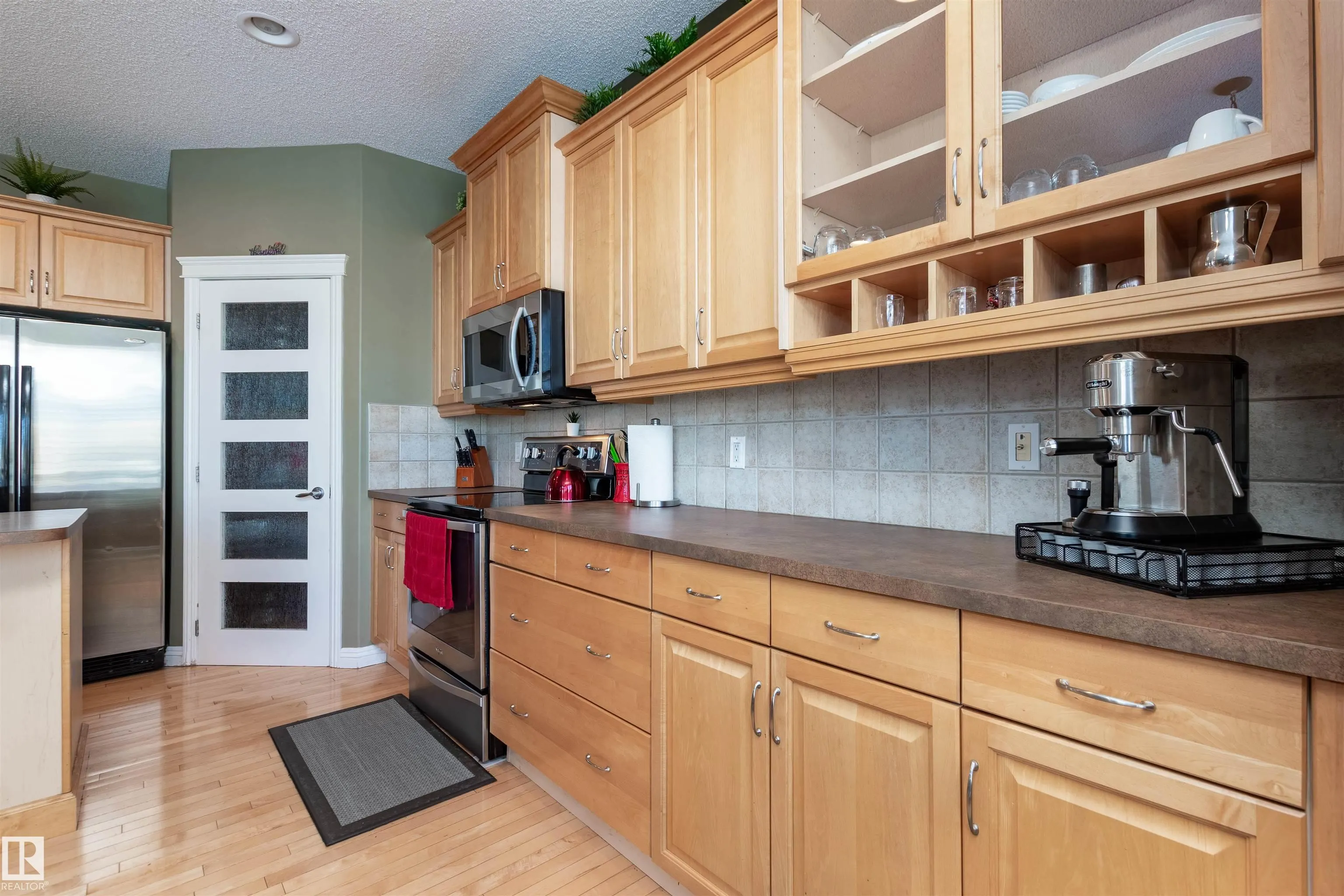 446 SPARLING Court